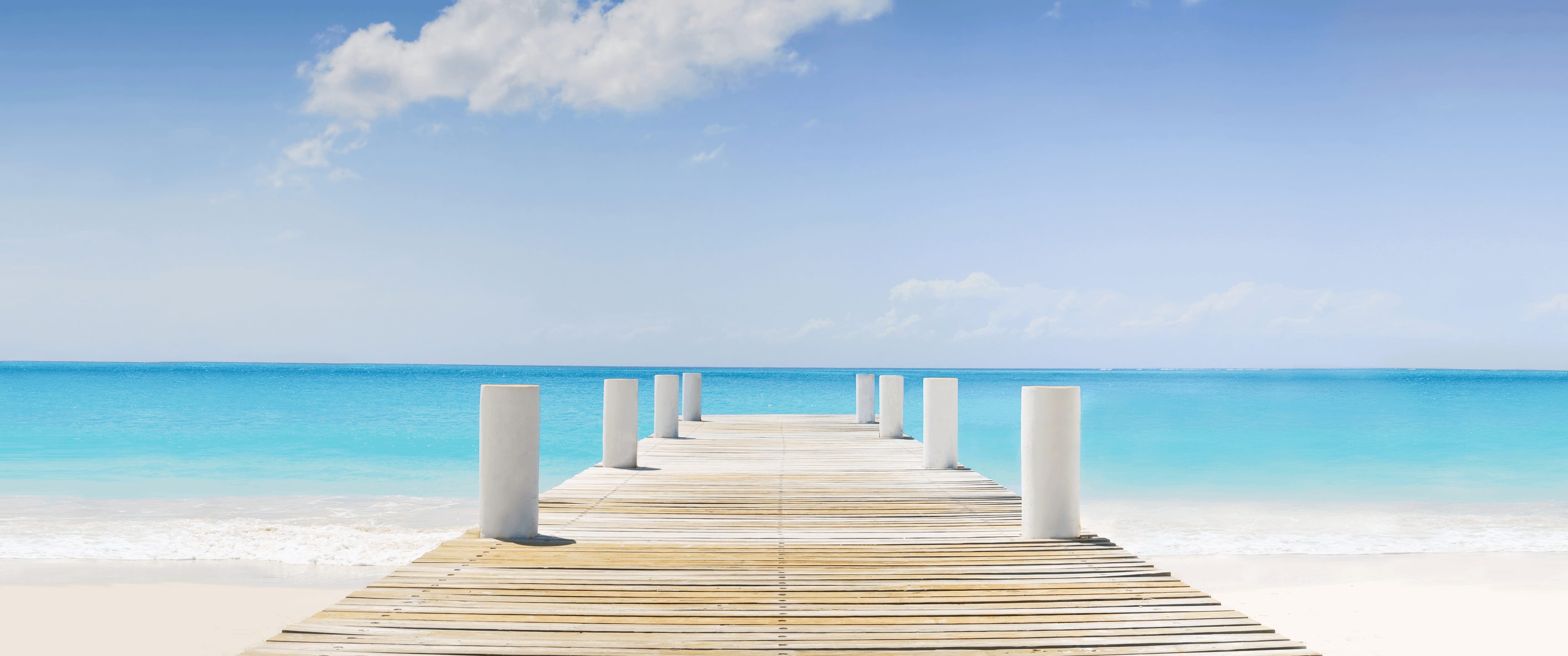 Sandy Beach and Pier [3440x1440], r