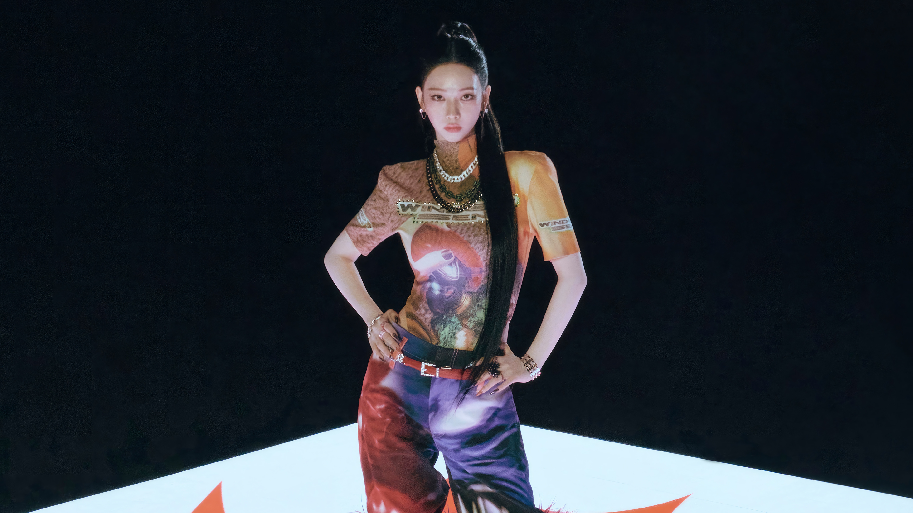 Aespa Karina Supernova Photo 4K