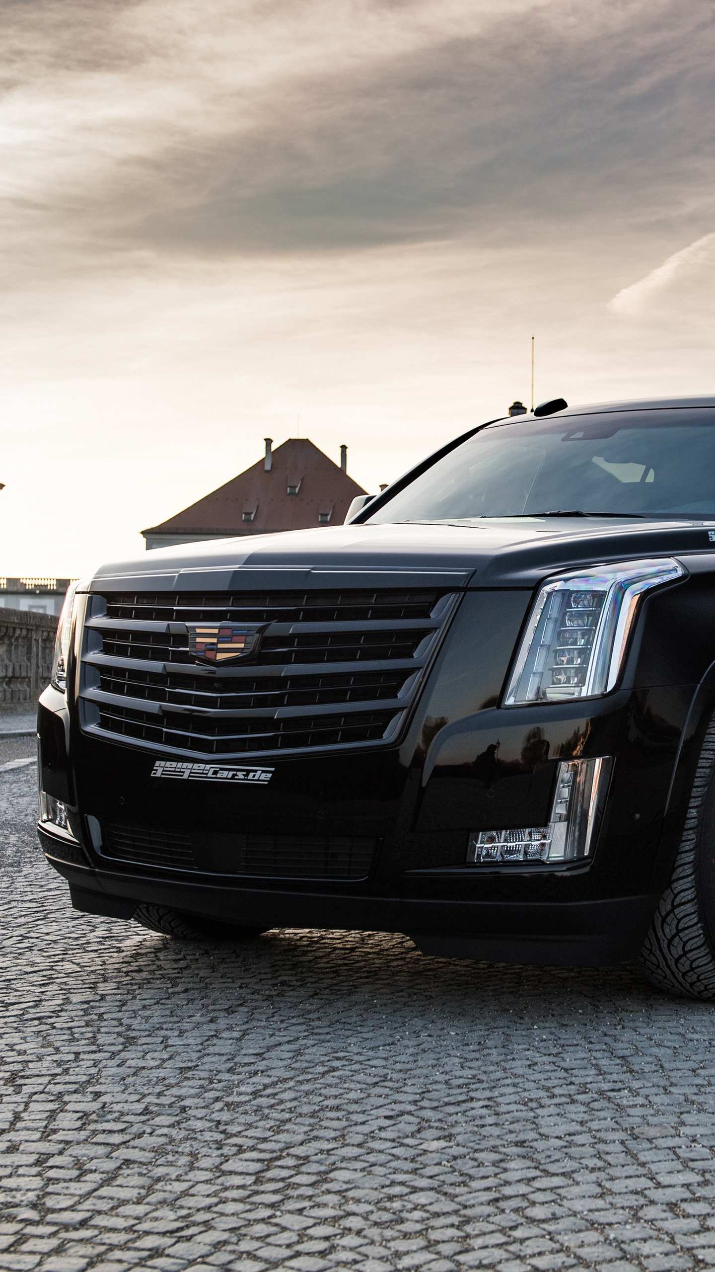 Cadillac Escalade Wallpaper