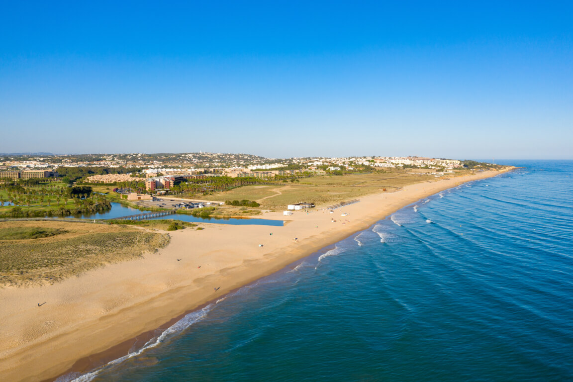 Praia dos Salgados: The Guide To