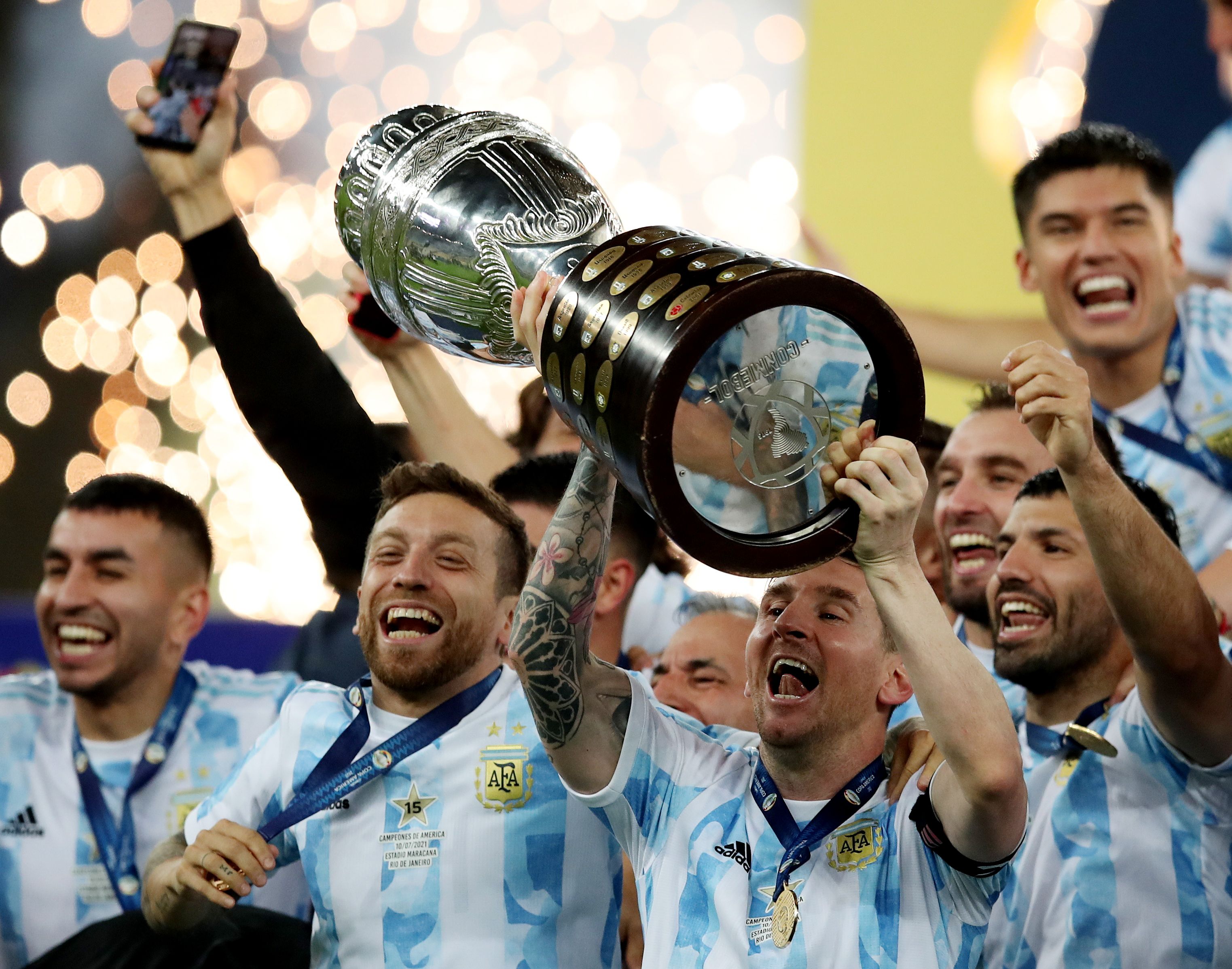 Argentina Beat Brazil 1 0 To Win Copa
