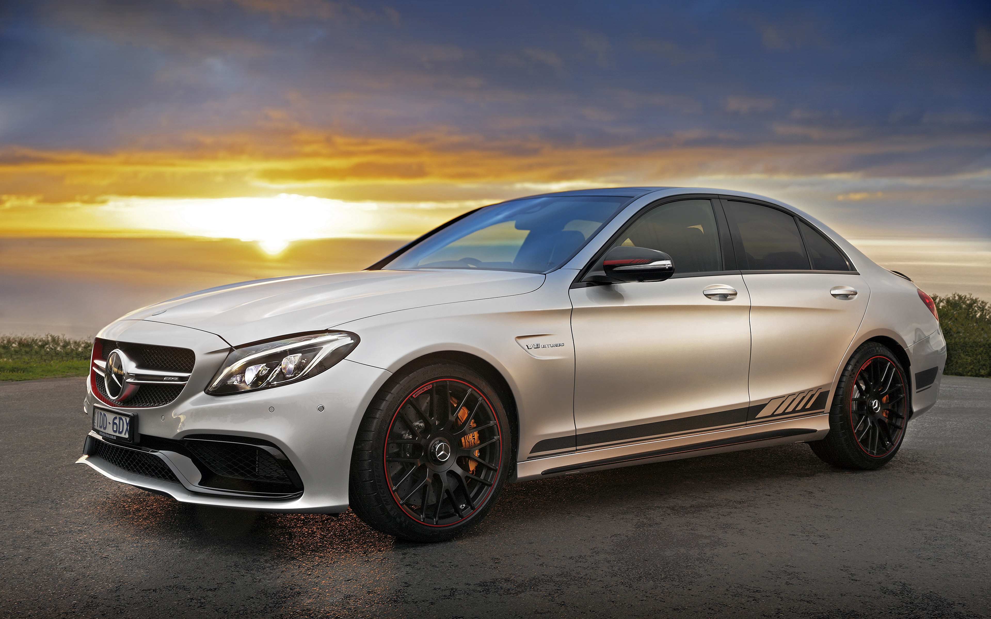 Desktop Wallpaper Mercedes Benz 2015