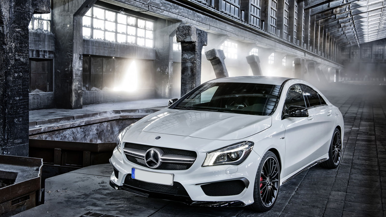 Ominous Mercedes Benz Wallpaper