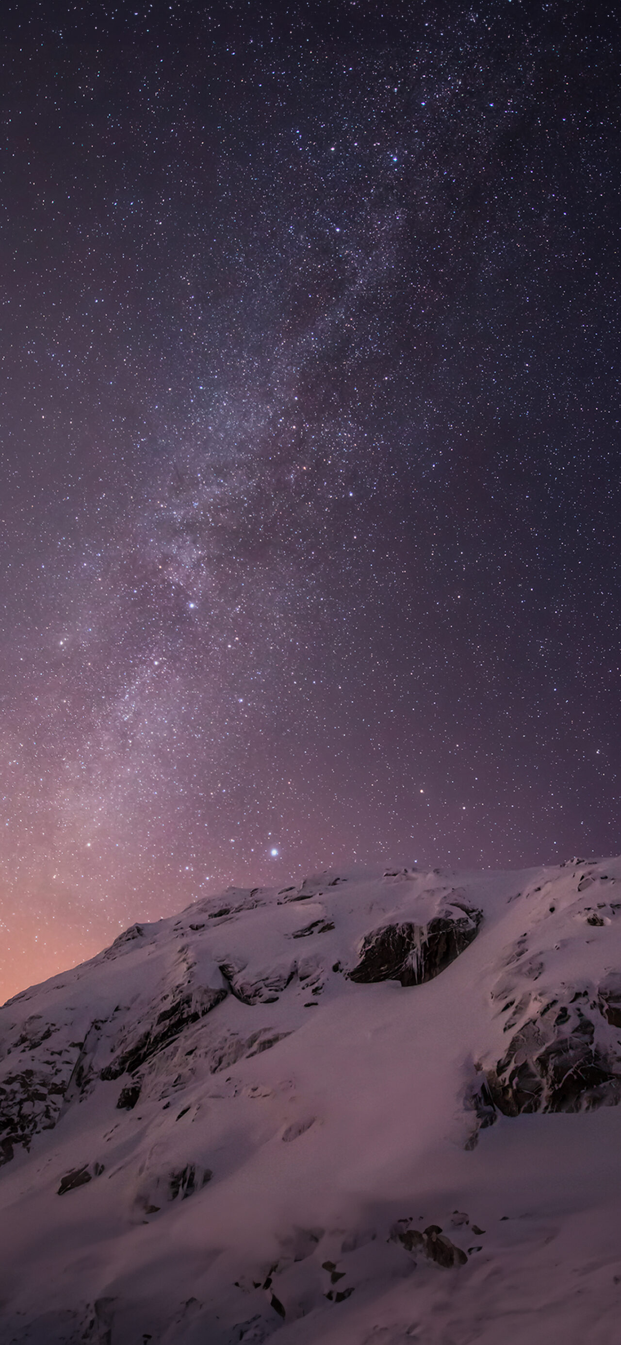 iOS 8 Stock Wallpaper