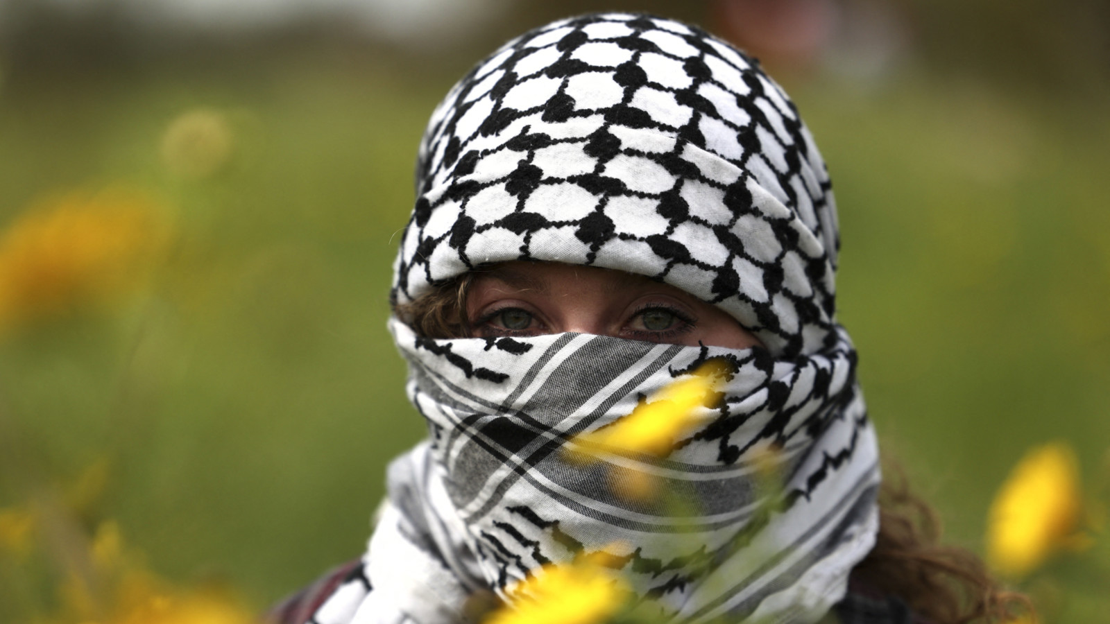 Palestinian keffiyeh