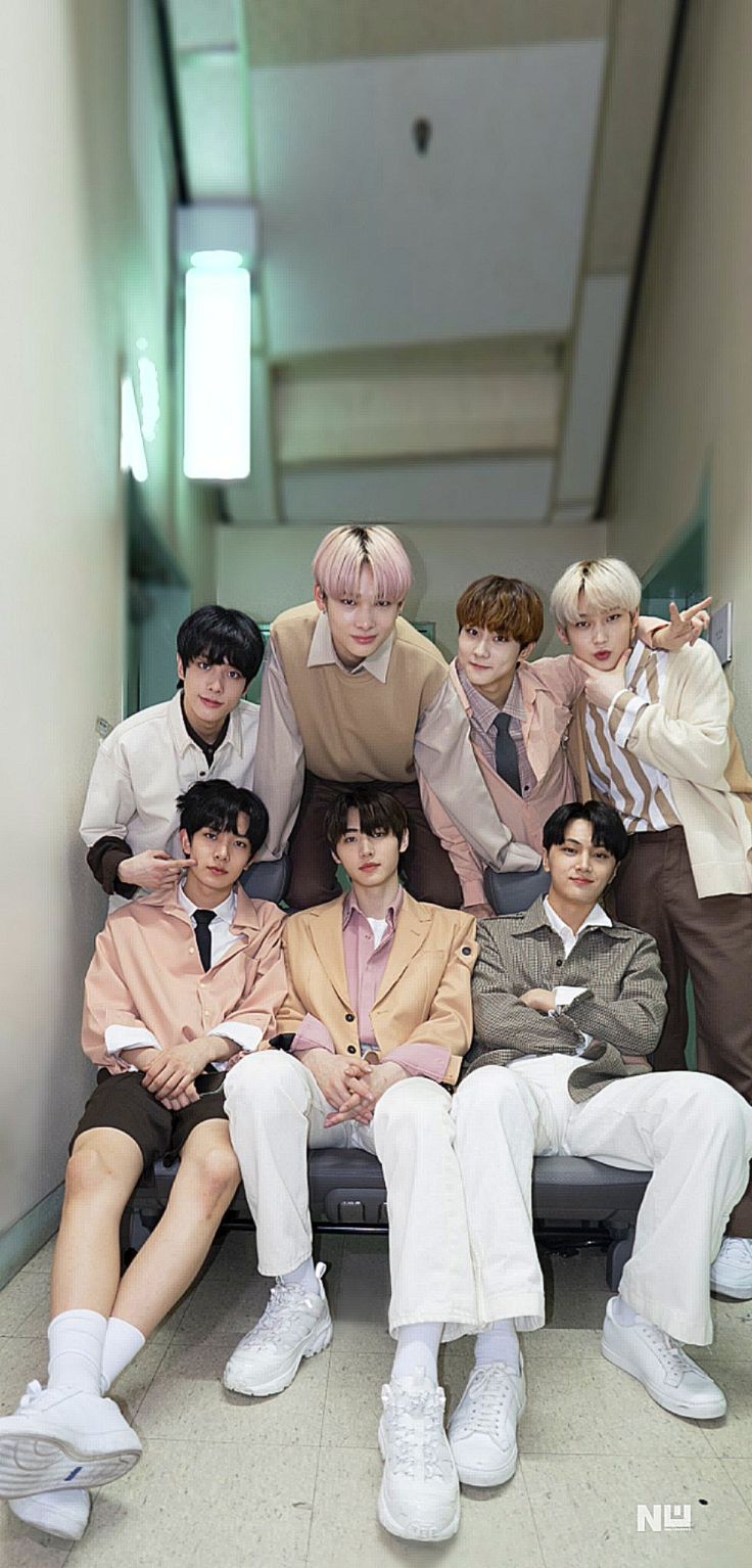 ENHYPEN wallpaper & layouts on Twitter