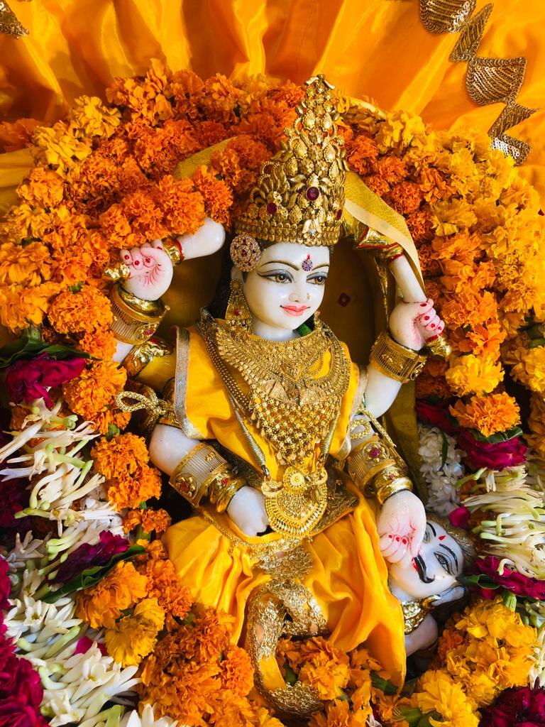Photos of Maa Baglamukhi Shakti Peeth