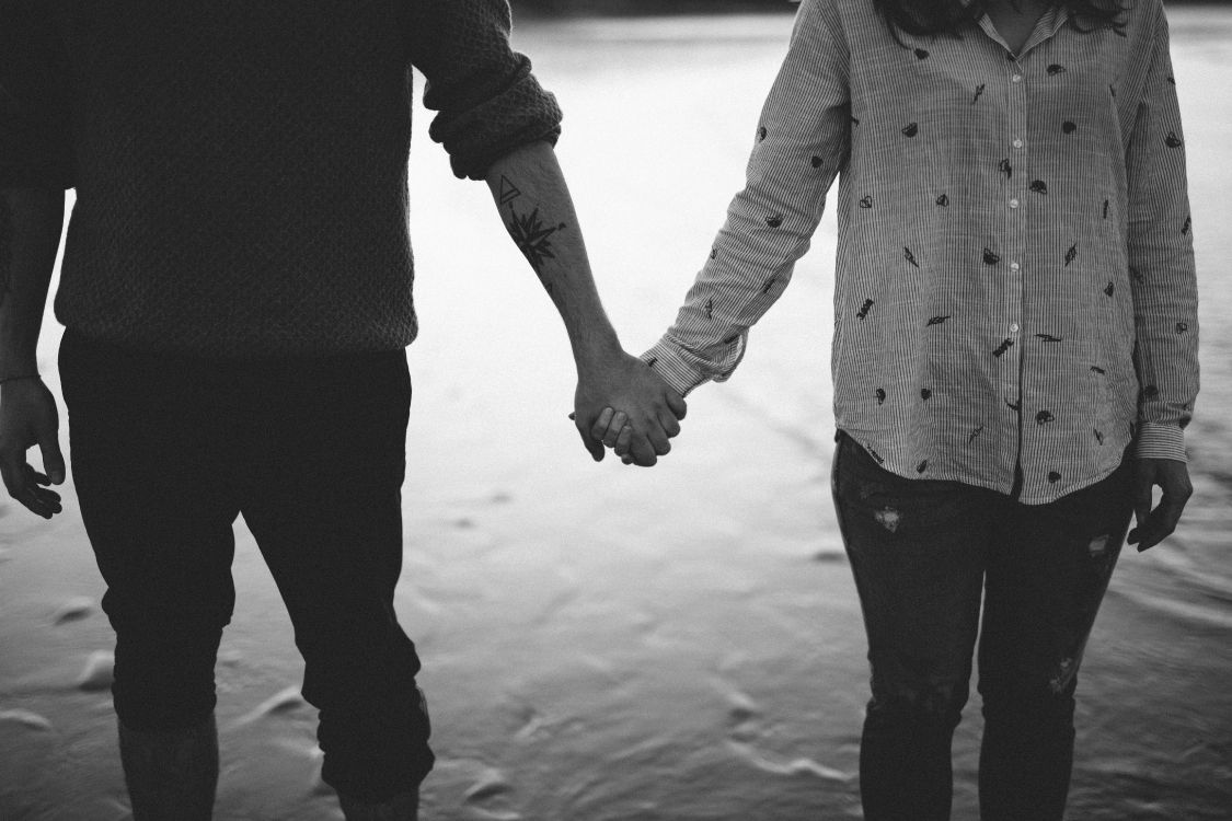 Wallpaper Couple, Holding Hands, White