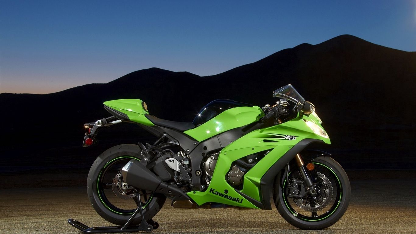 Download wallpaper 1366x768 kawasaki
