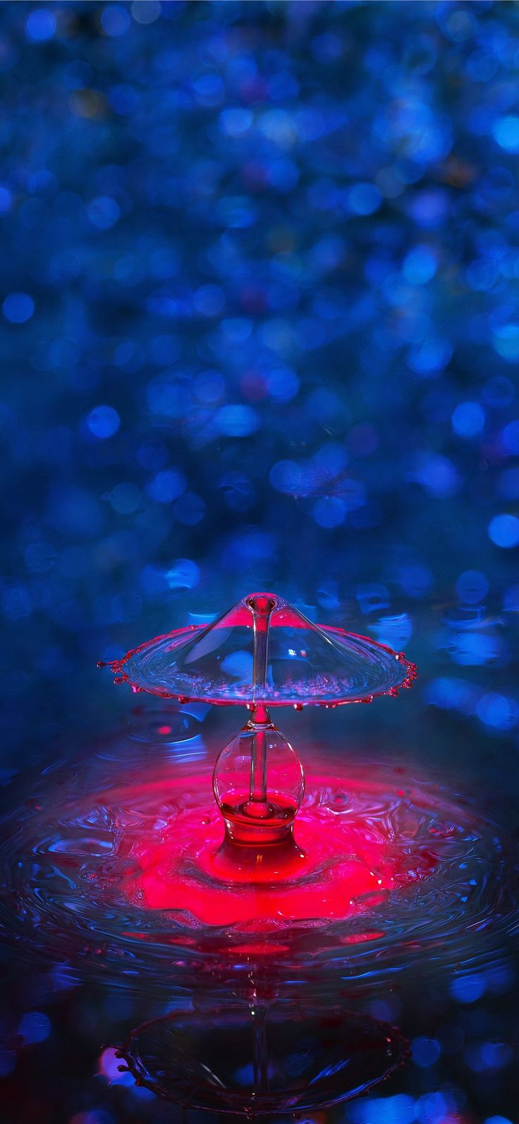 clear glass cone art iPhone 11 Wallpaper