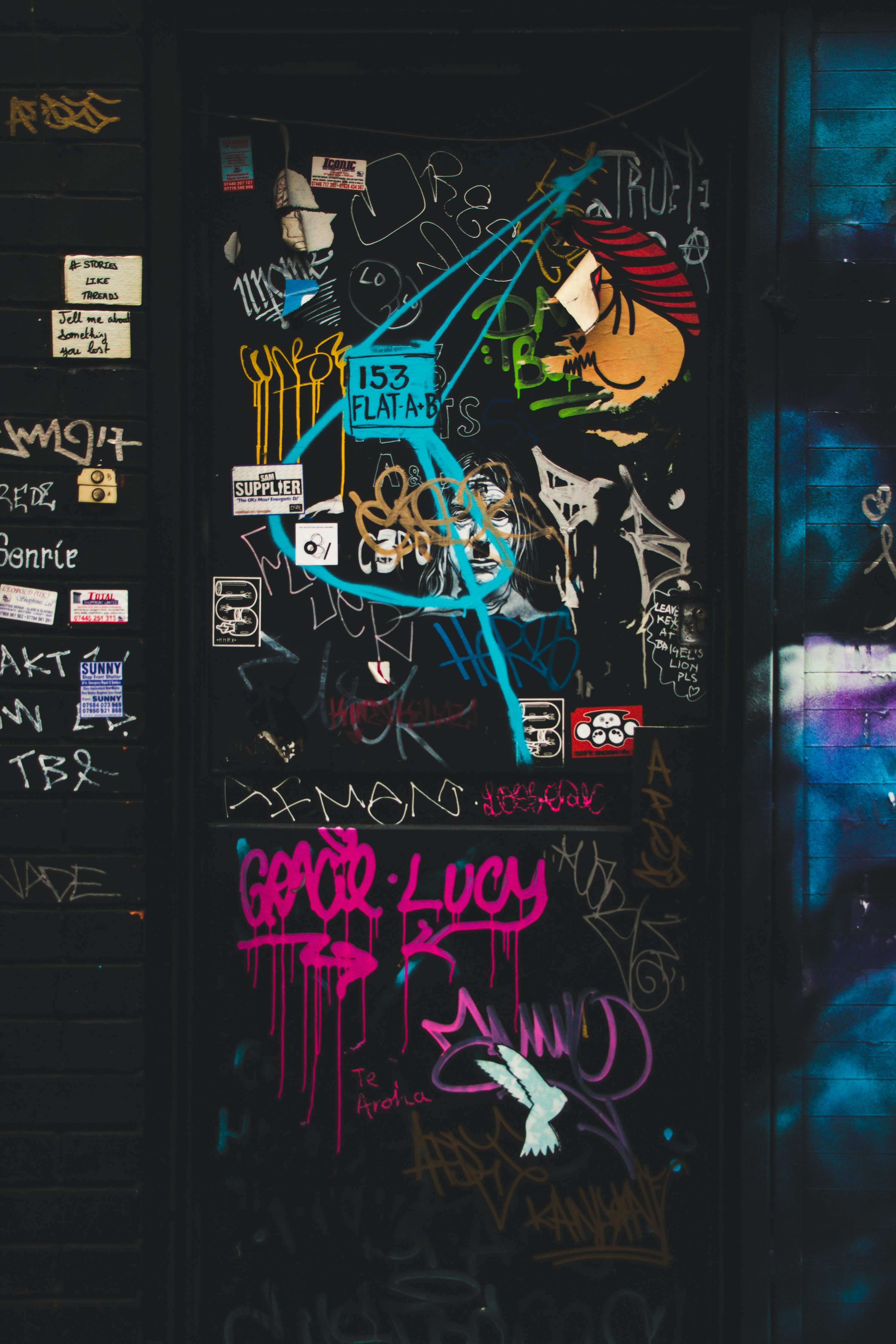 Graffiti Wallpaper: Free HD Download