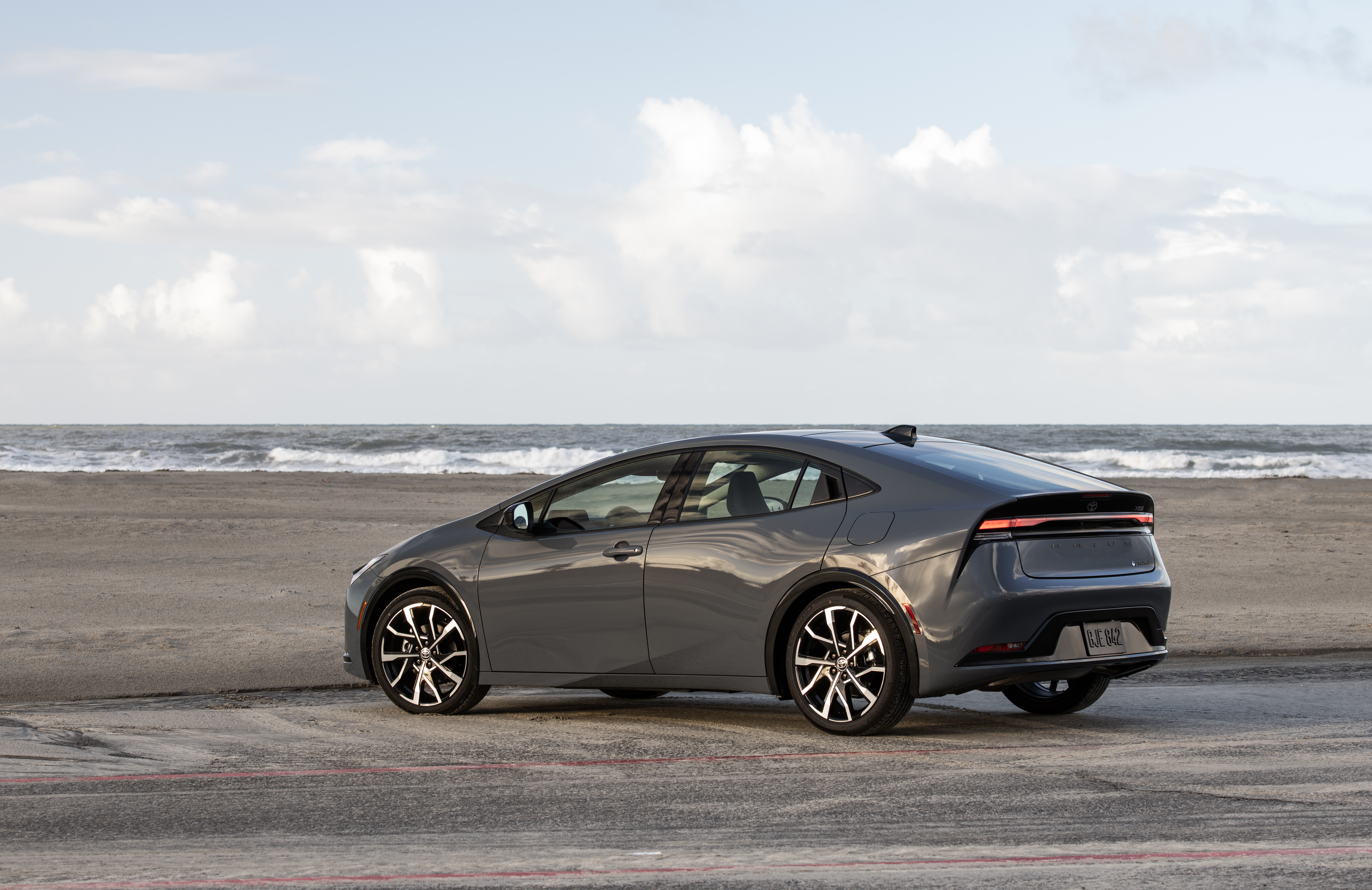 Vehicle Toyota Prius 4k Ultra HD Wallpaper