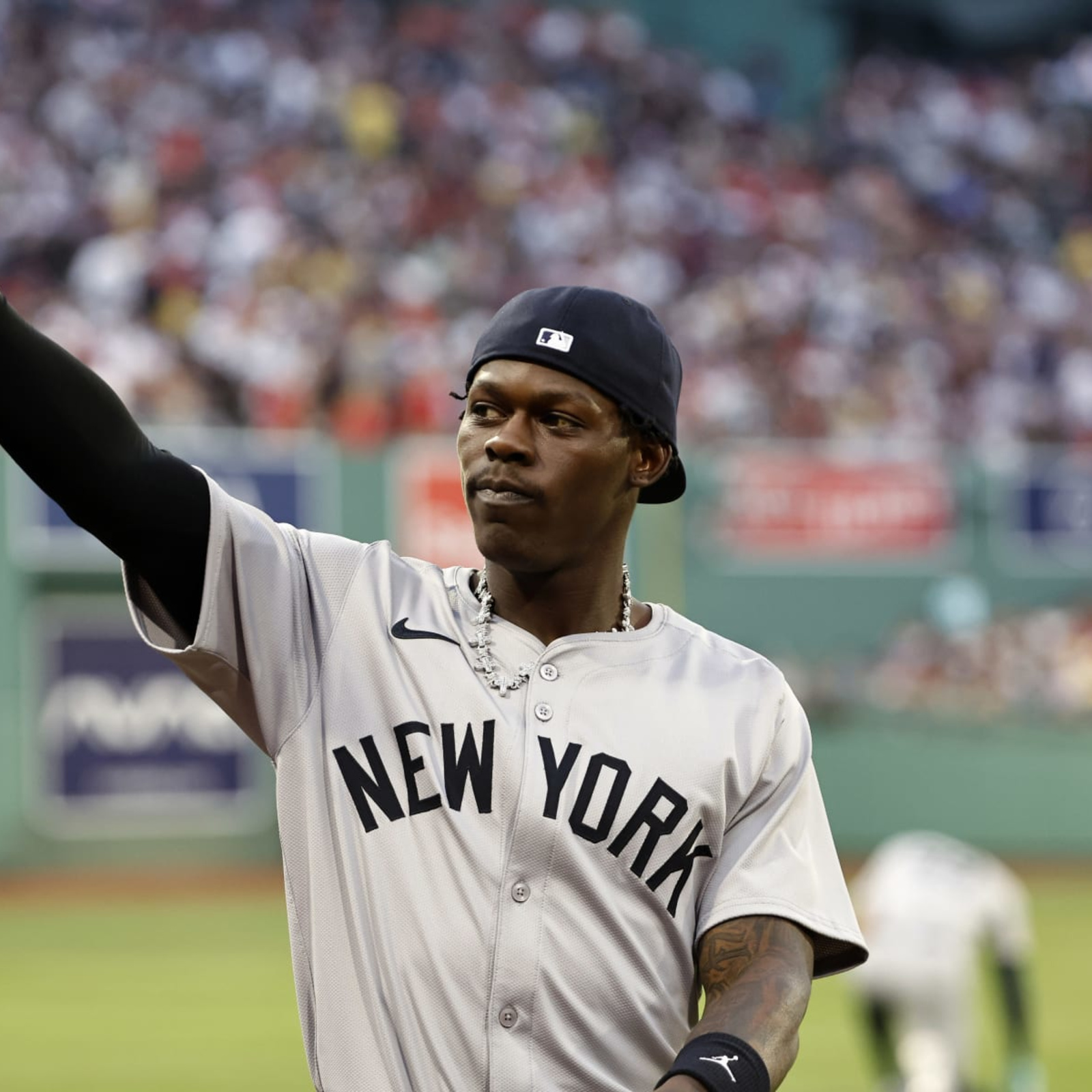 Jazz Chisholm Jr. Reacts to Yankees