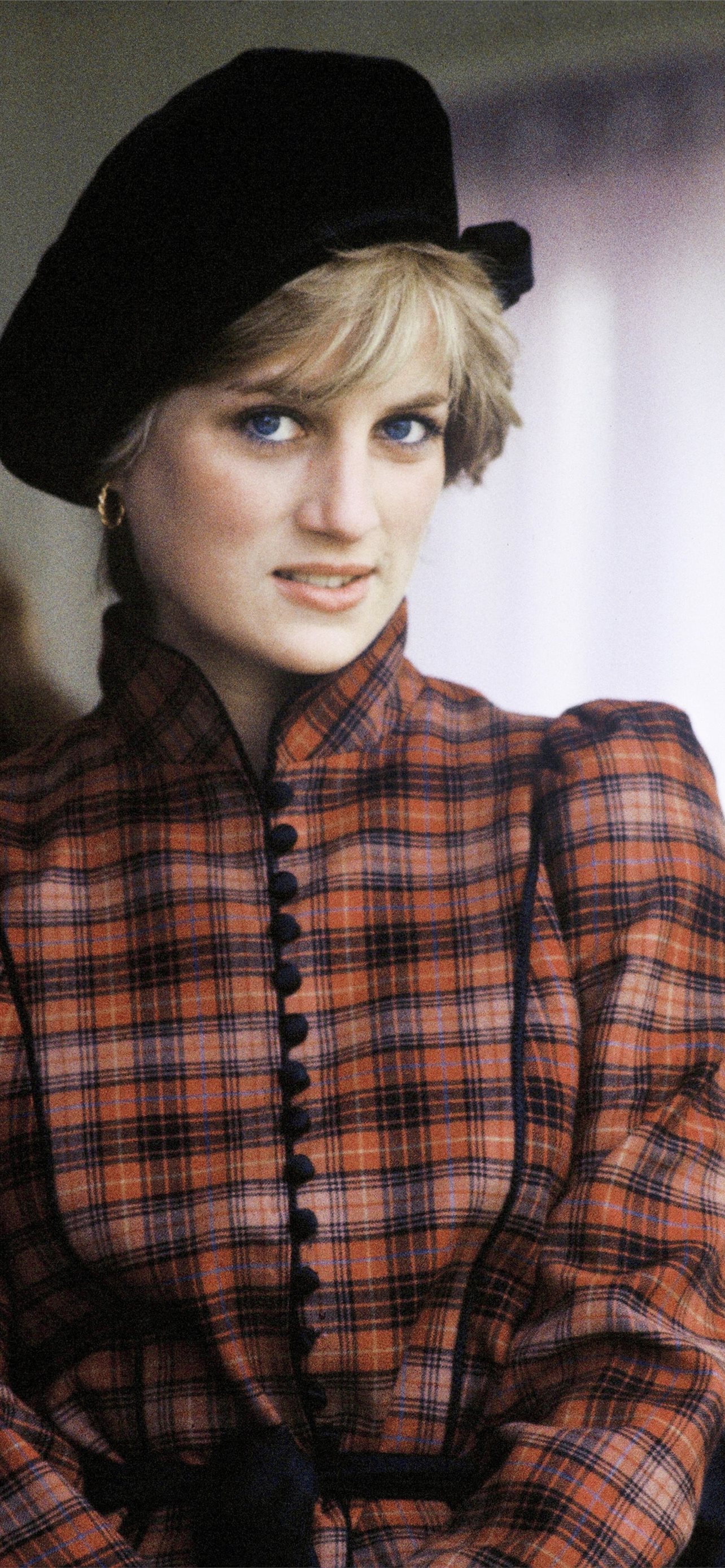 Princess Diana iPhone Wallpaper
