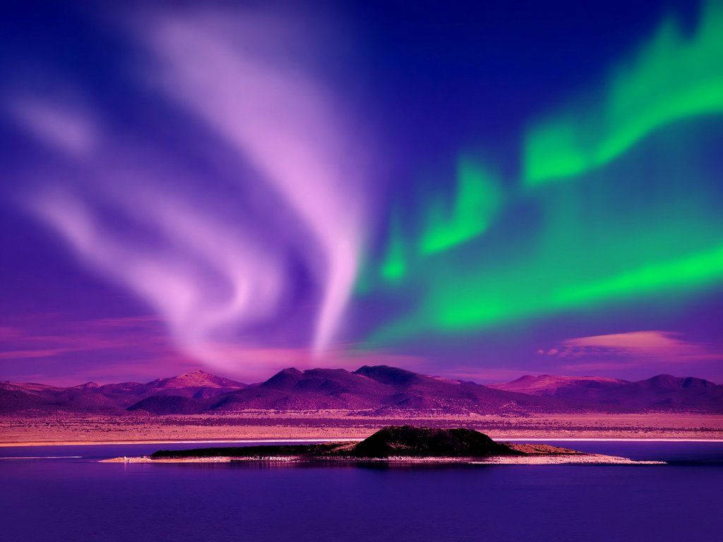 Purple Northern Lights Wallpaper