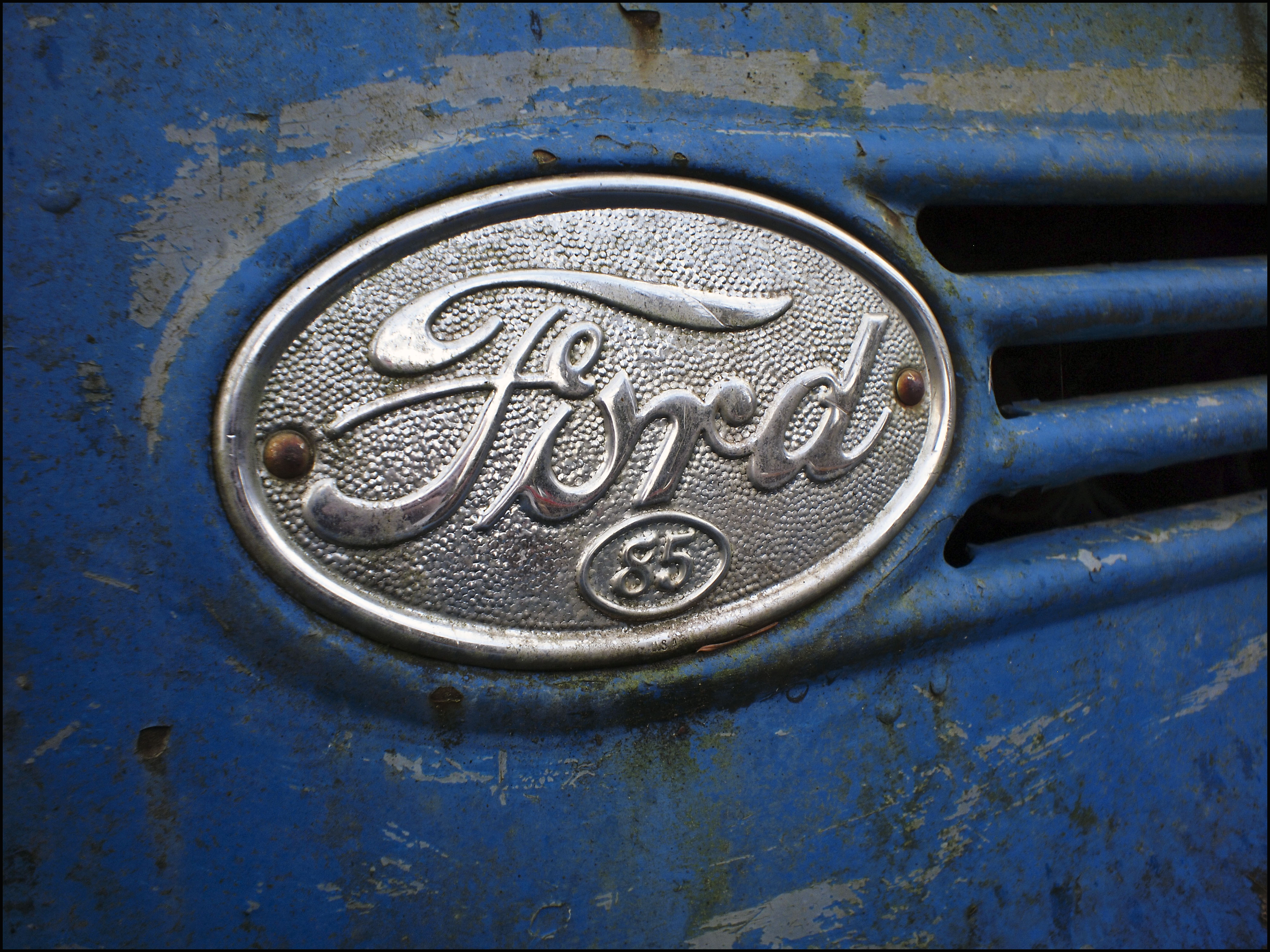 Download Vehicle Ford 4k Ultra HD Wallpaper