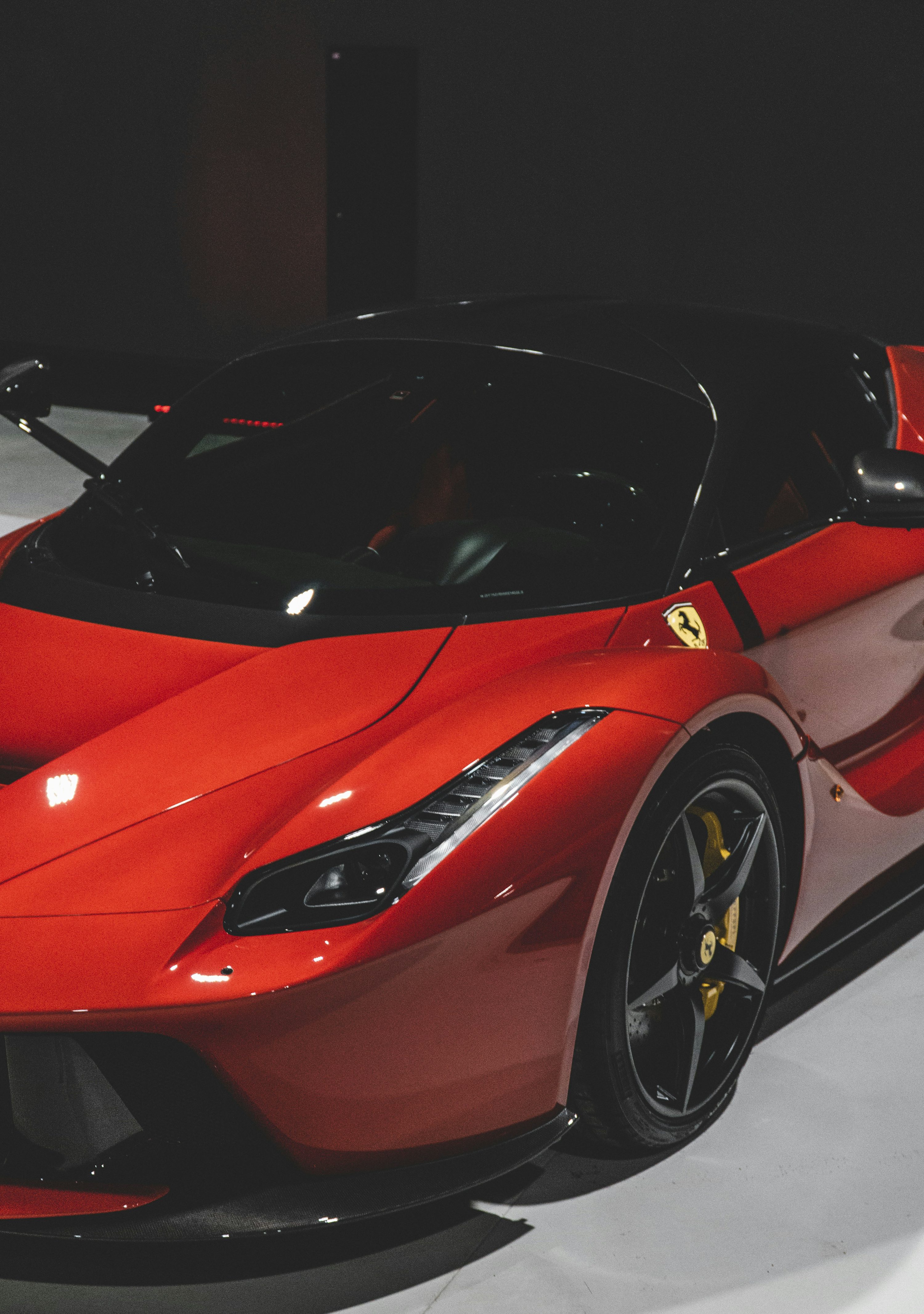 Ferrari Laferrari Picture. Download