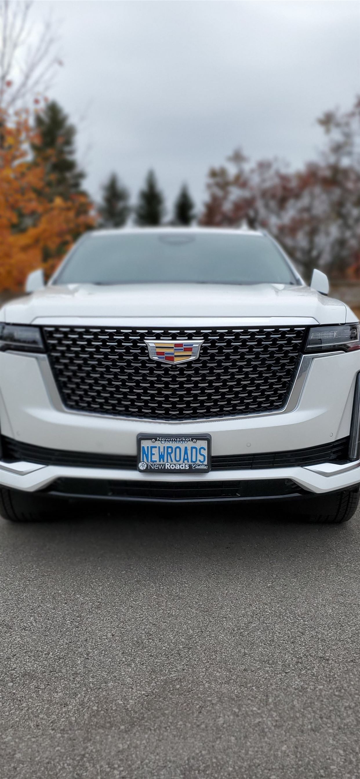 Cadillac Escalade iPhone Wallpaper