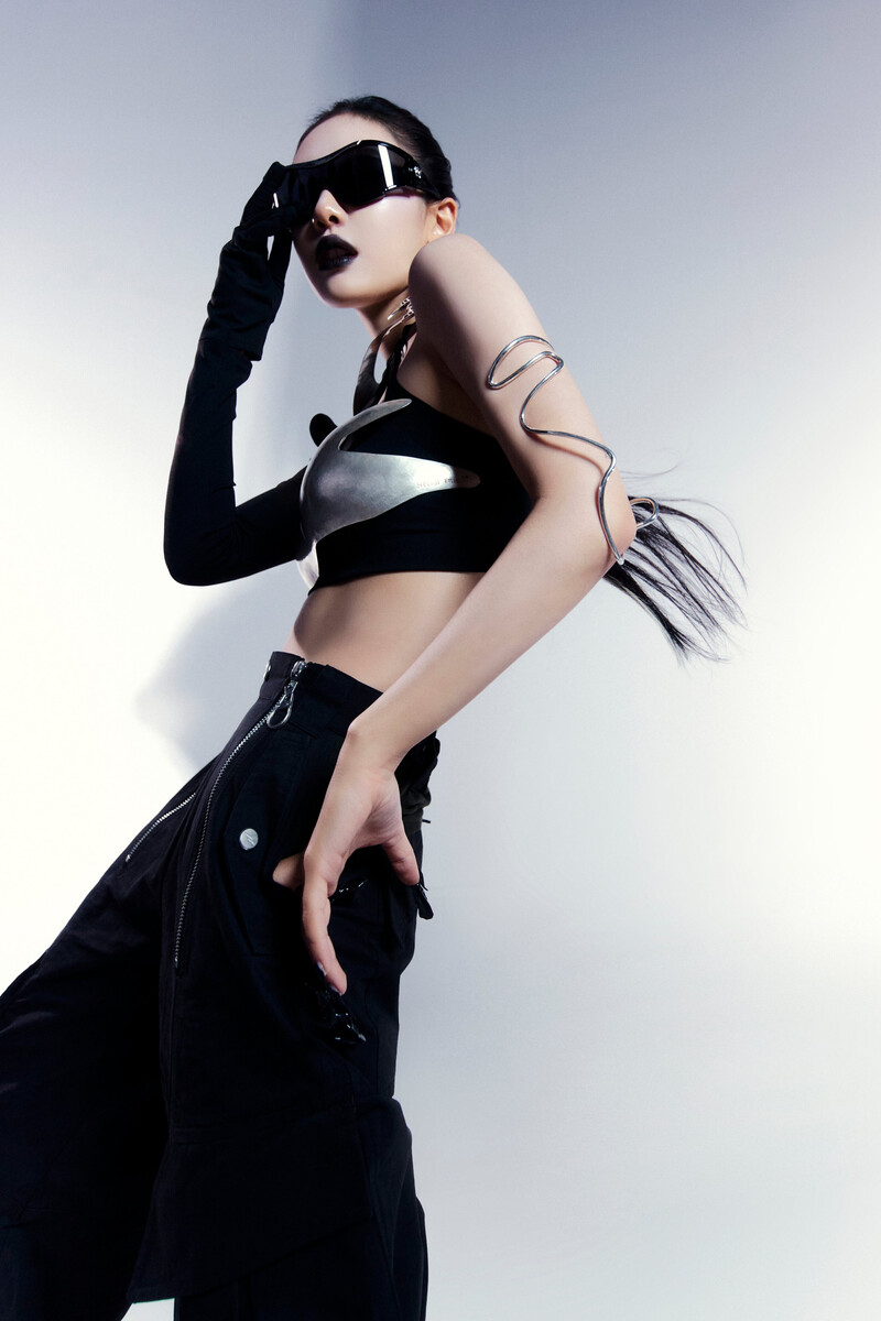 The 5th Mini Album 'Whiplash' Concept