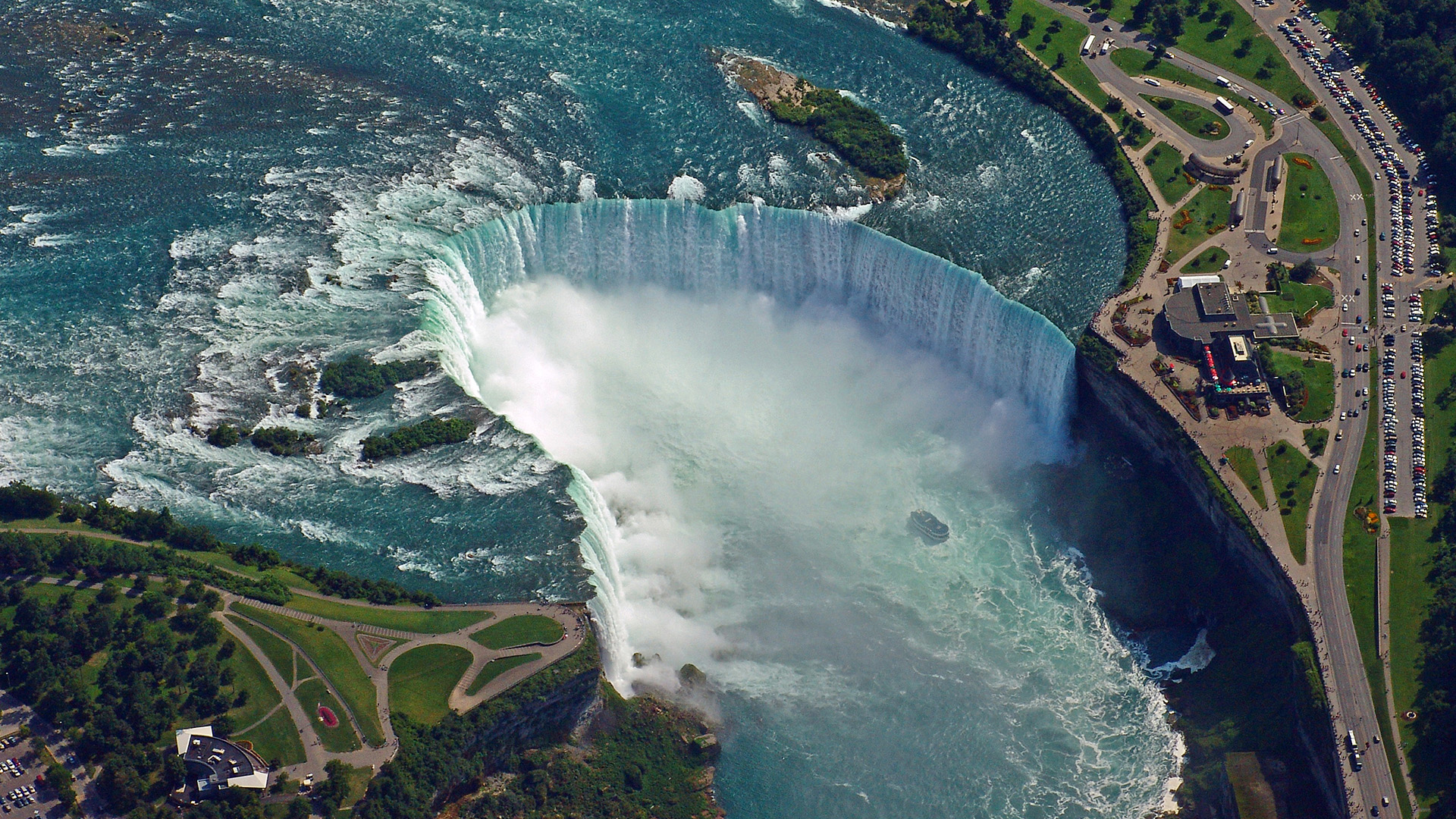Aerial view of Niagara Falls, Ontario