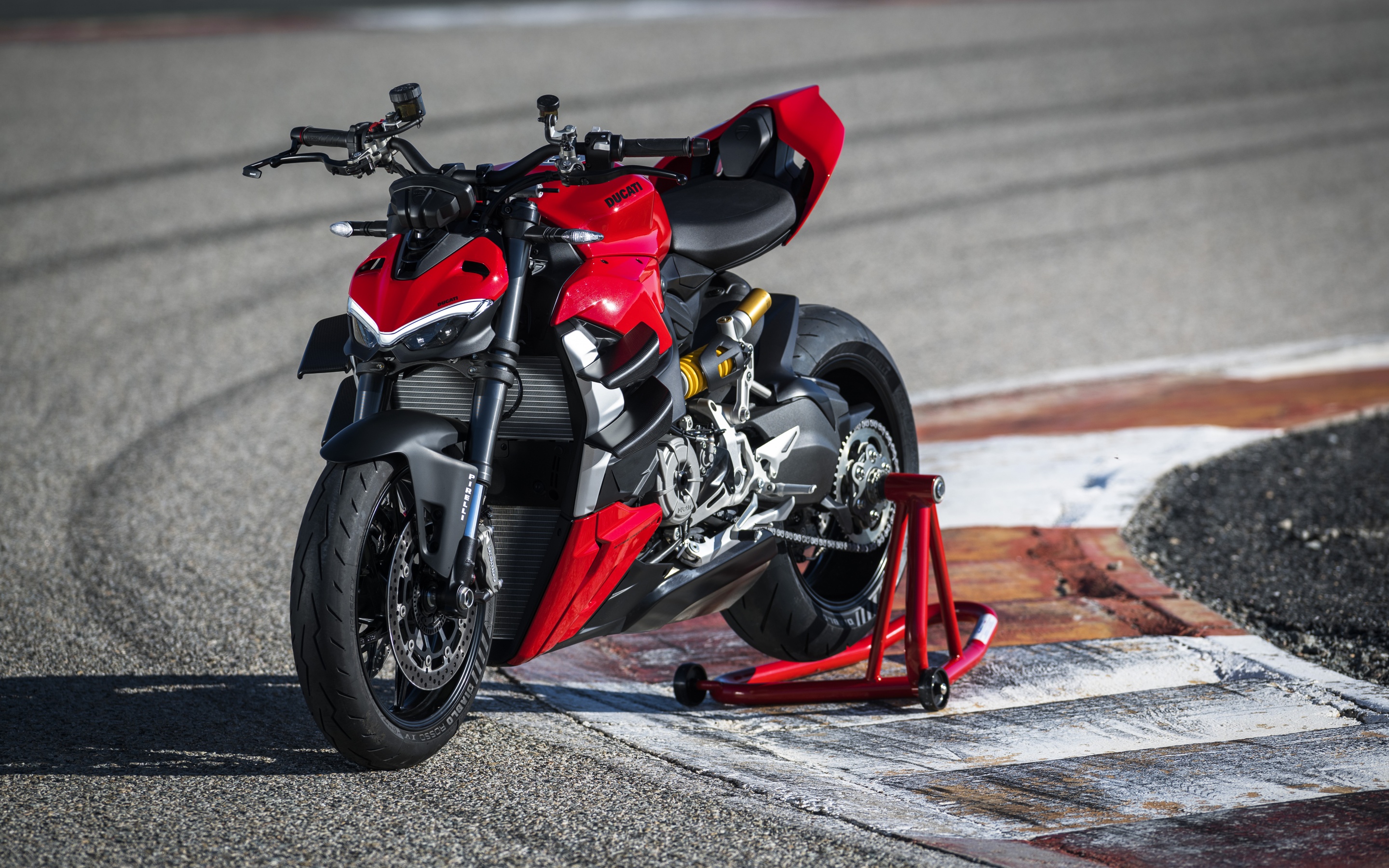 Ducati Streetfighter V2 Wallpaper 4K