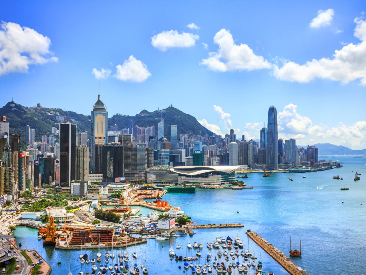 rend.tccom.1280.960 Rent A Car HK