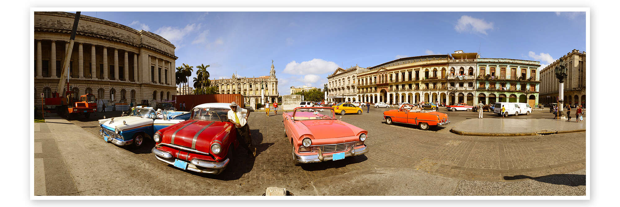 Vintage cars on the streets of Havana