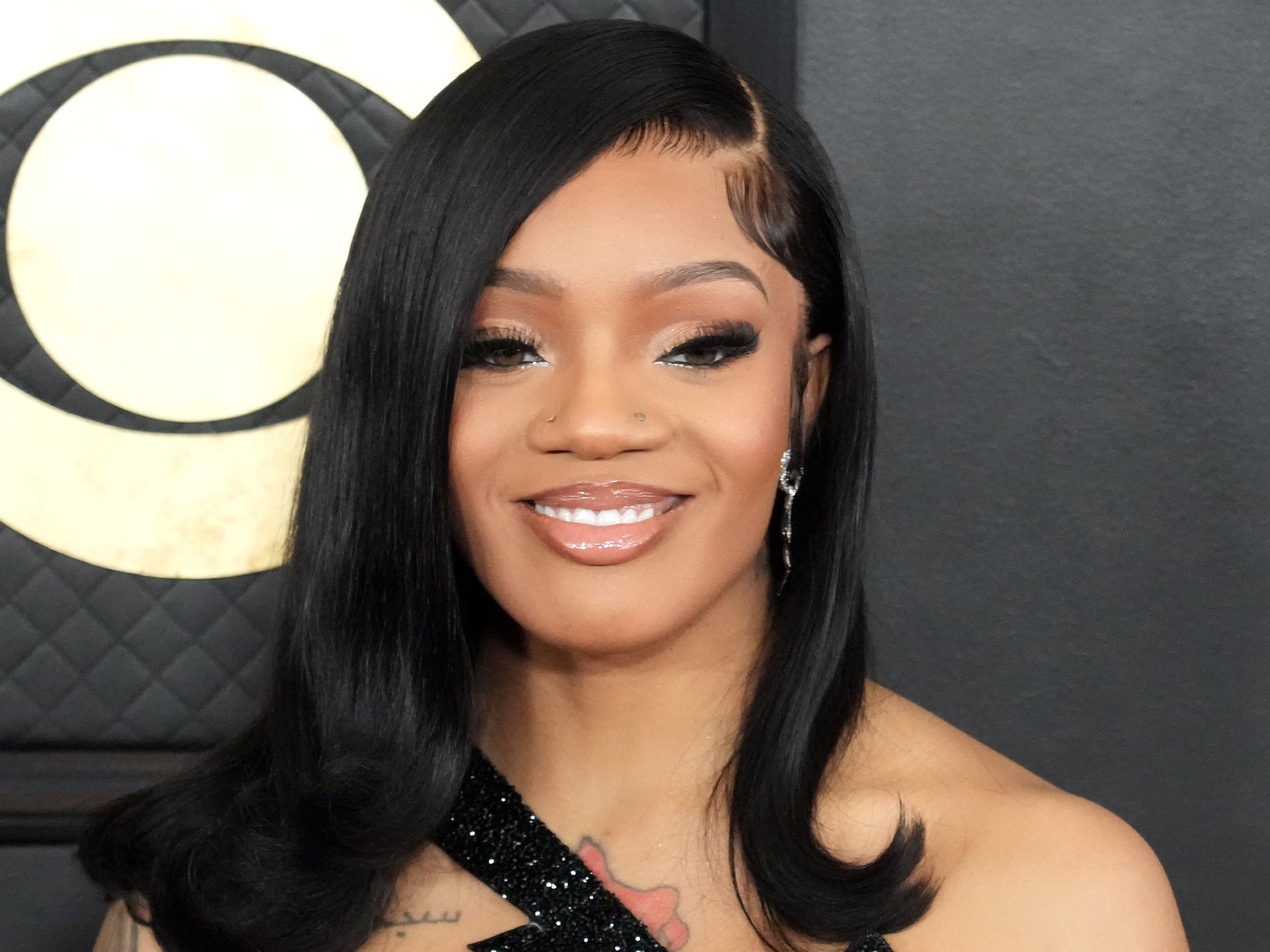 Glorilla With Fiery Red Waves