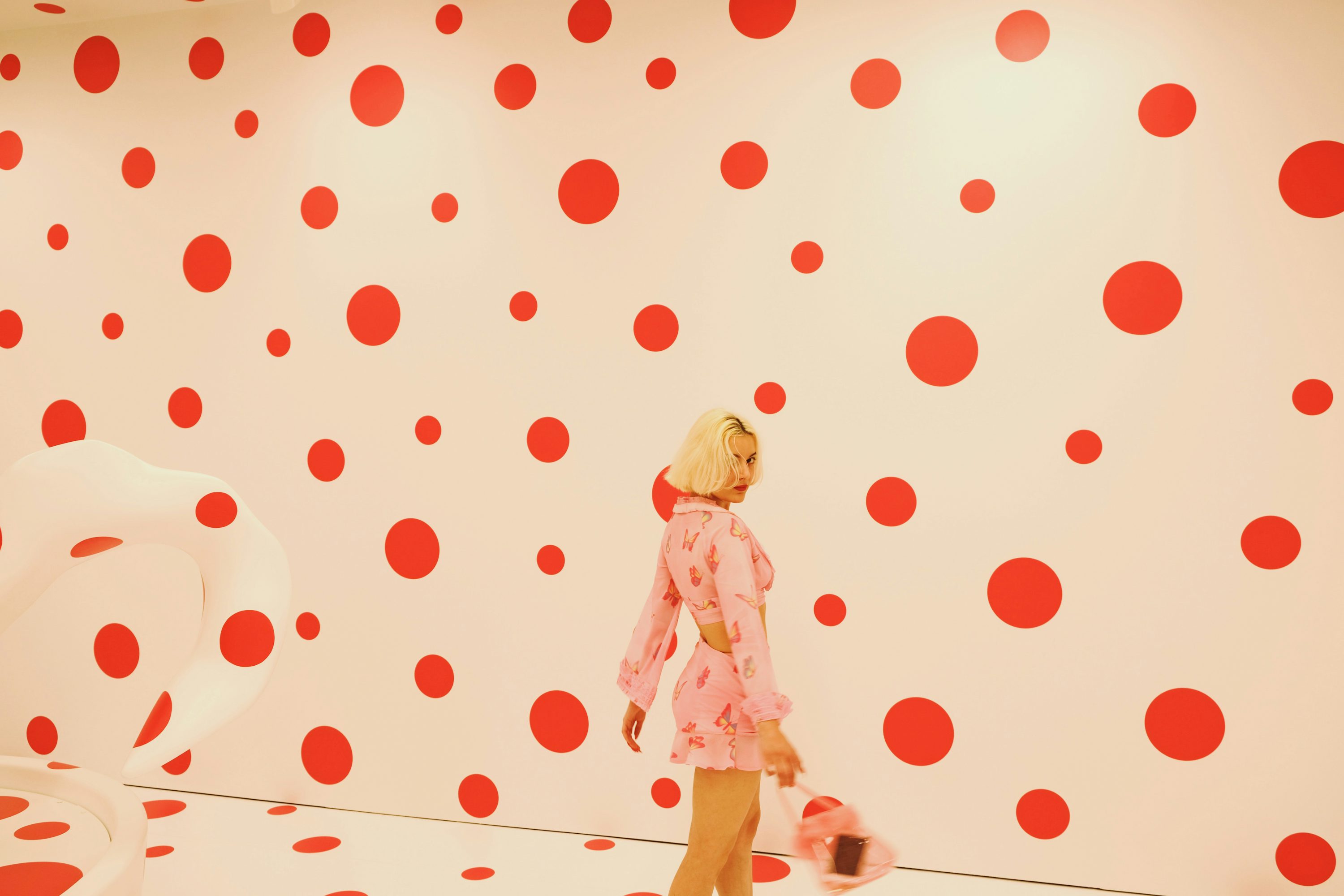 Yayoi Kusama Picture. Download Free