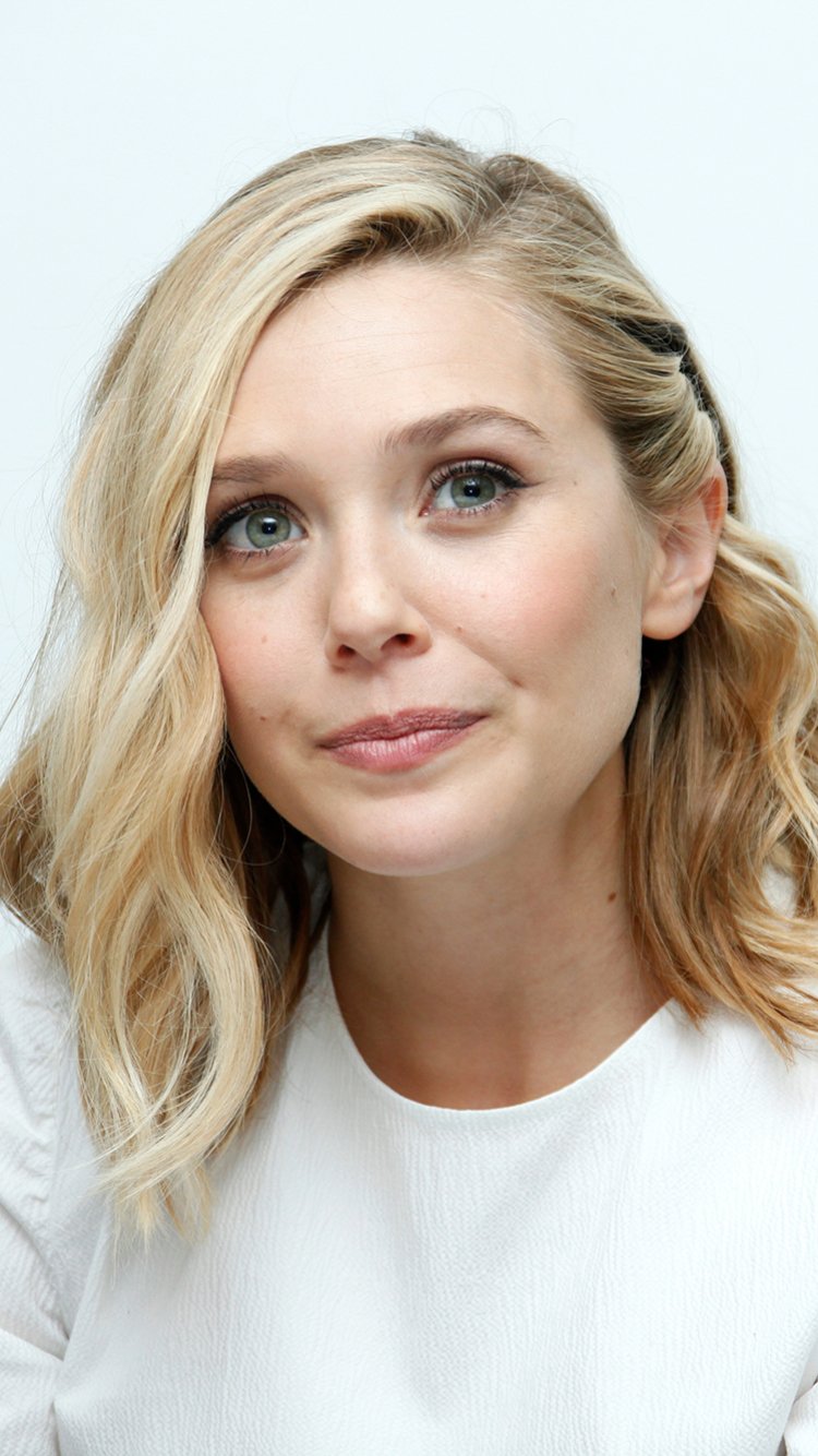 Celebrity Elizabeth Olsen Phone Wallpaper