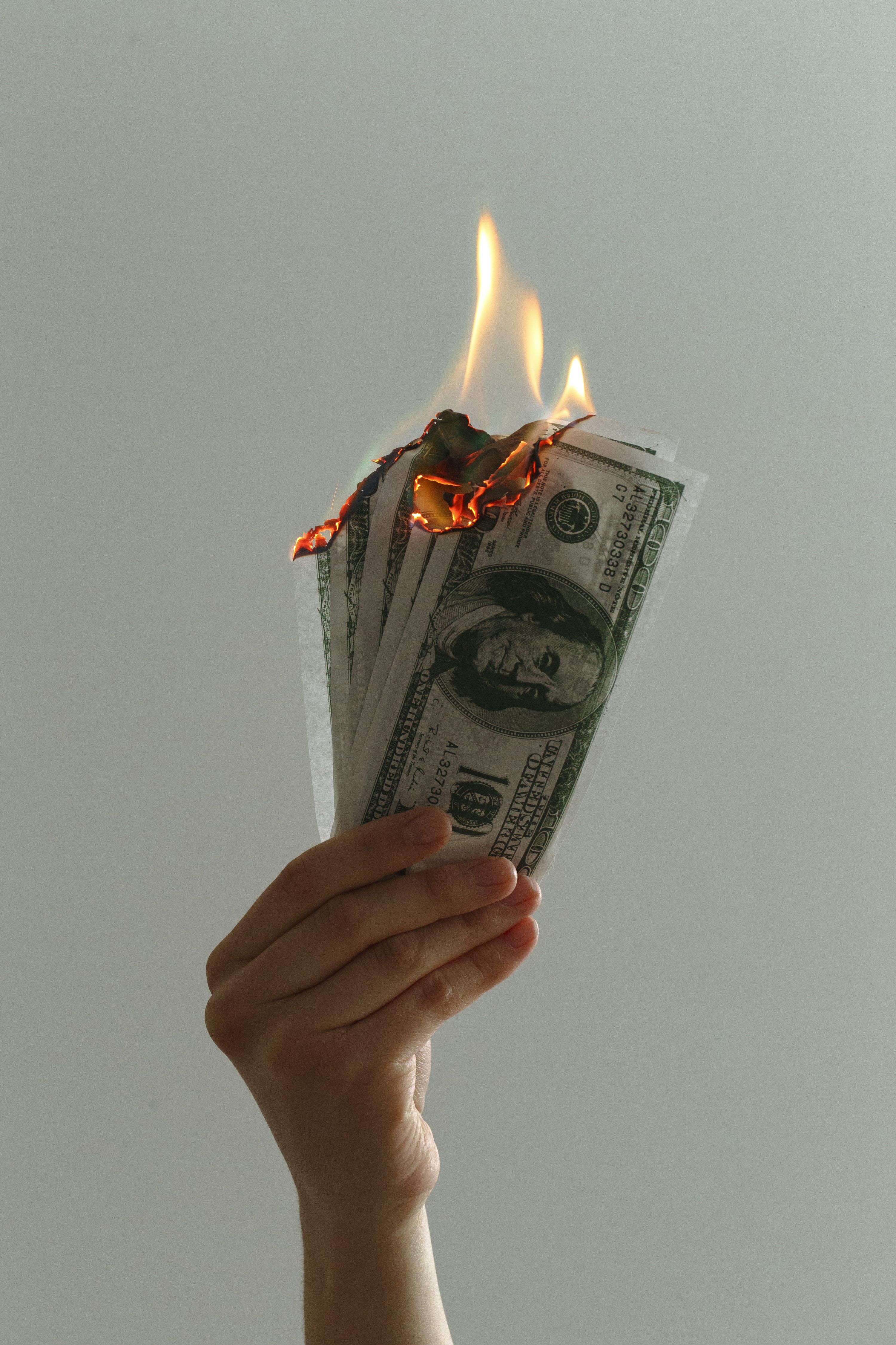 1K+ Burning Money Picture. Download