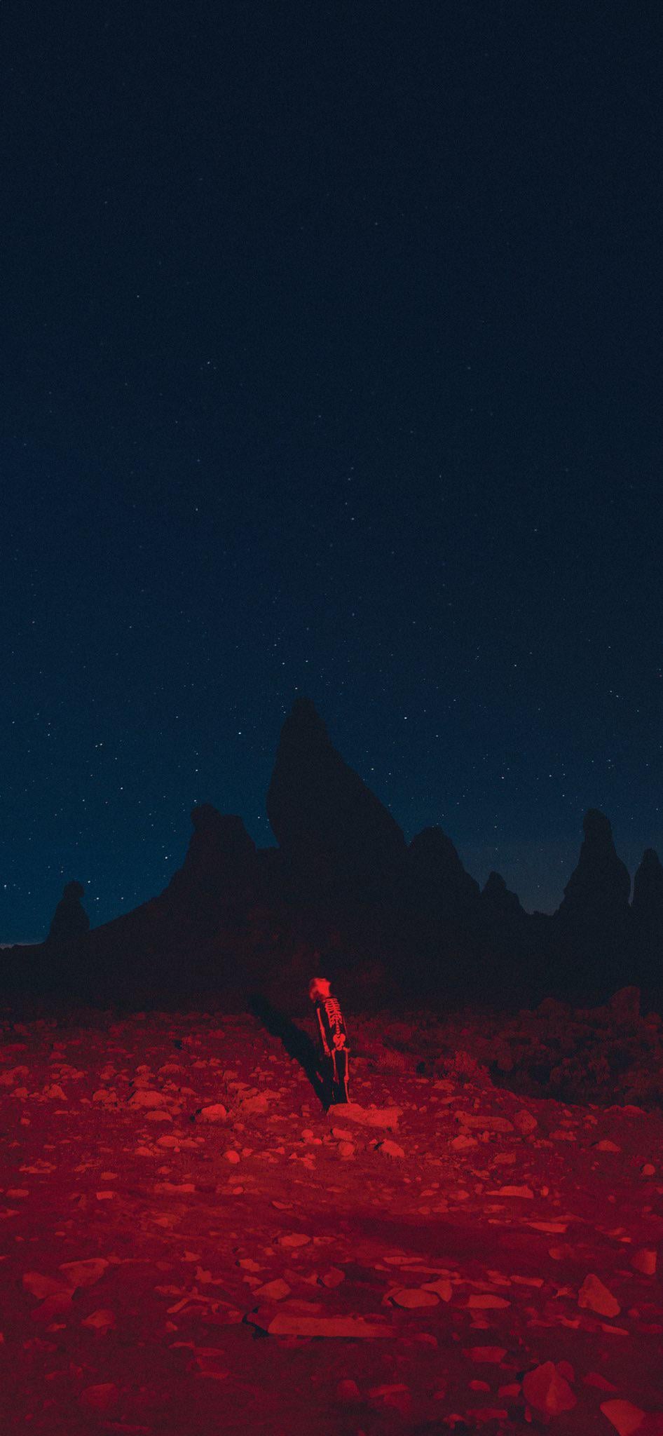 iPhone wallpaper goes hard, r