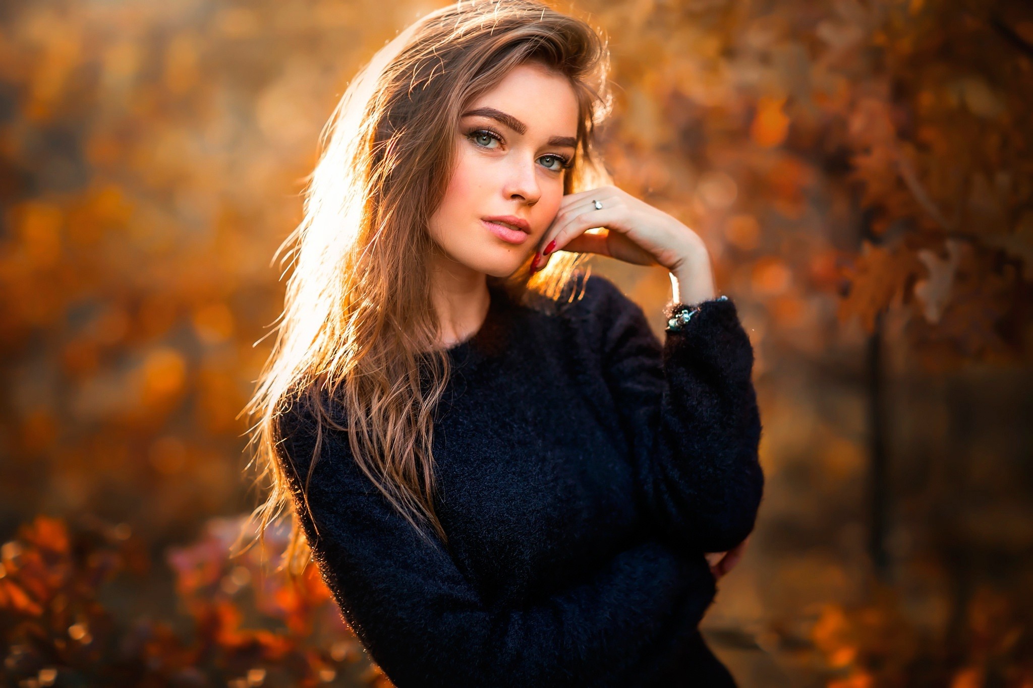 Beautiful Woman Wallpaper 2048x1365
