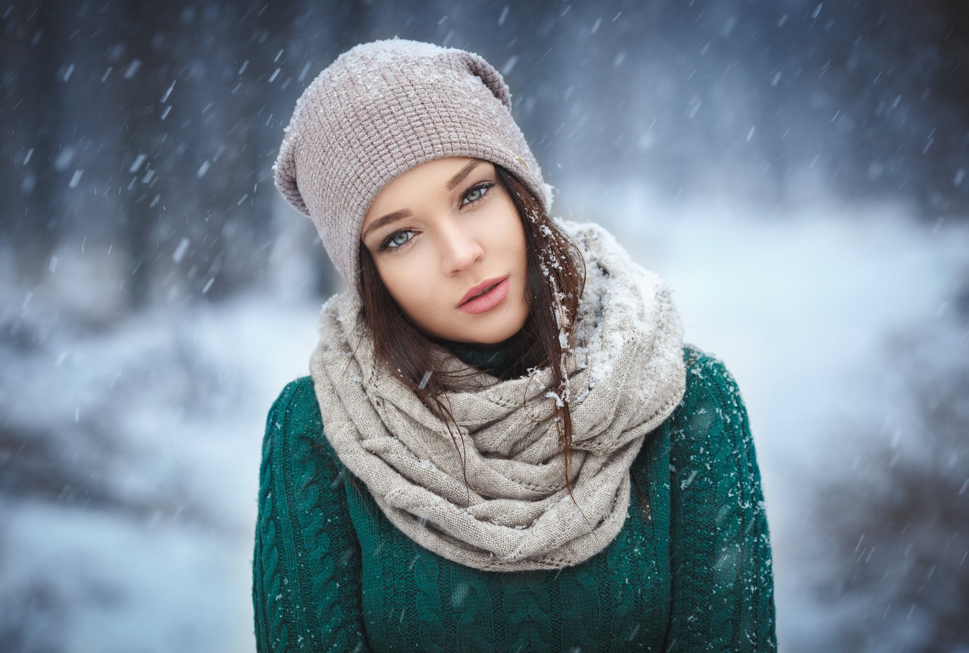 Winter Elegance Ultra HD Wallpaper