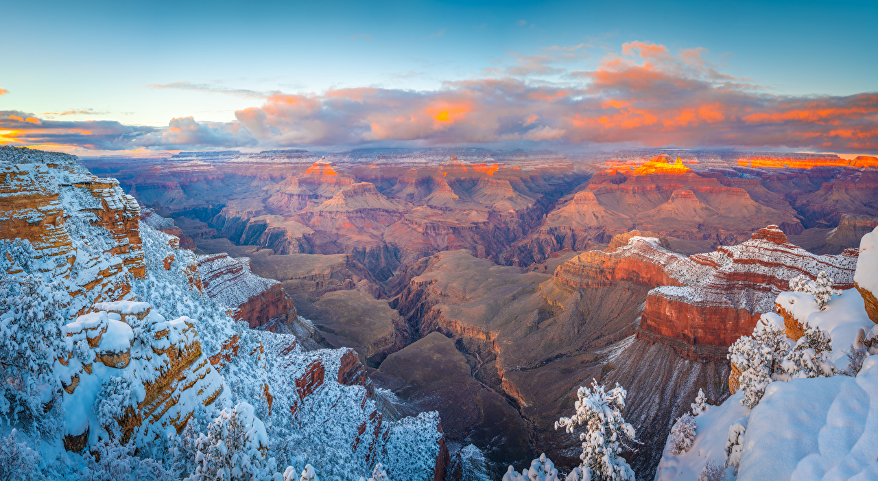 USA Arizona Crag Canyon Nature park Snow