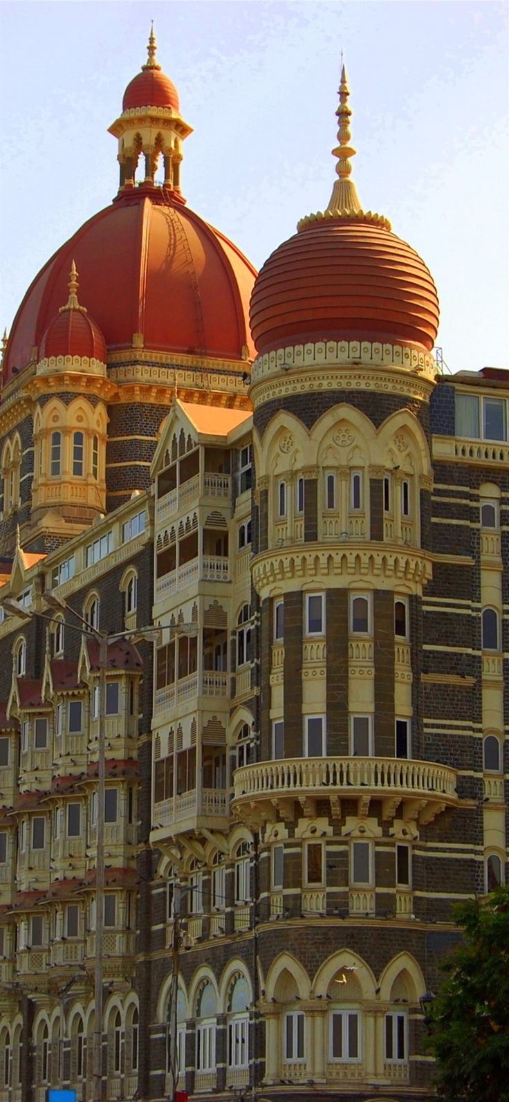 india taj mahal palace building Sony