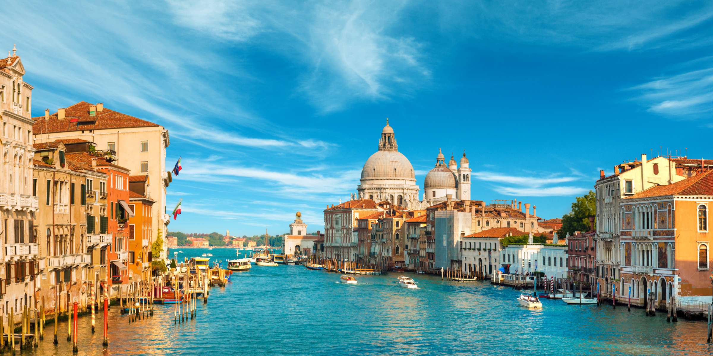 Dunhill Travel Deals