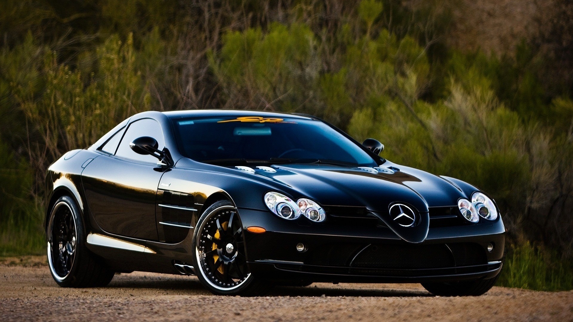 HD desktop wallpaper: Mercedes Benz