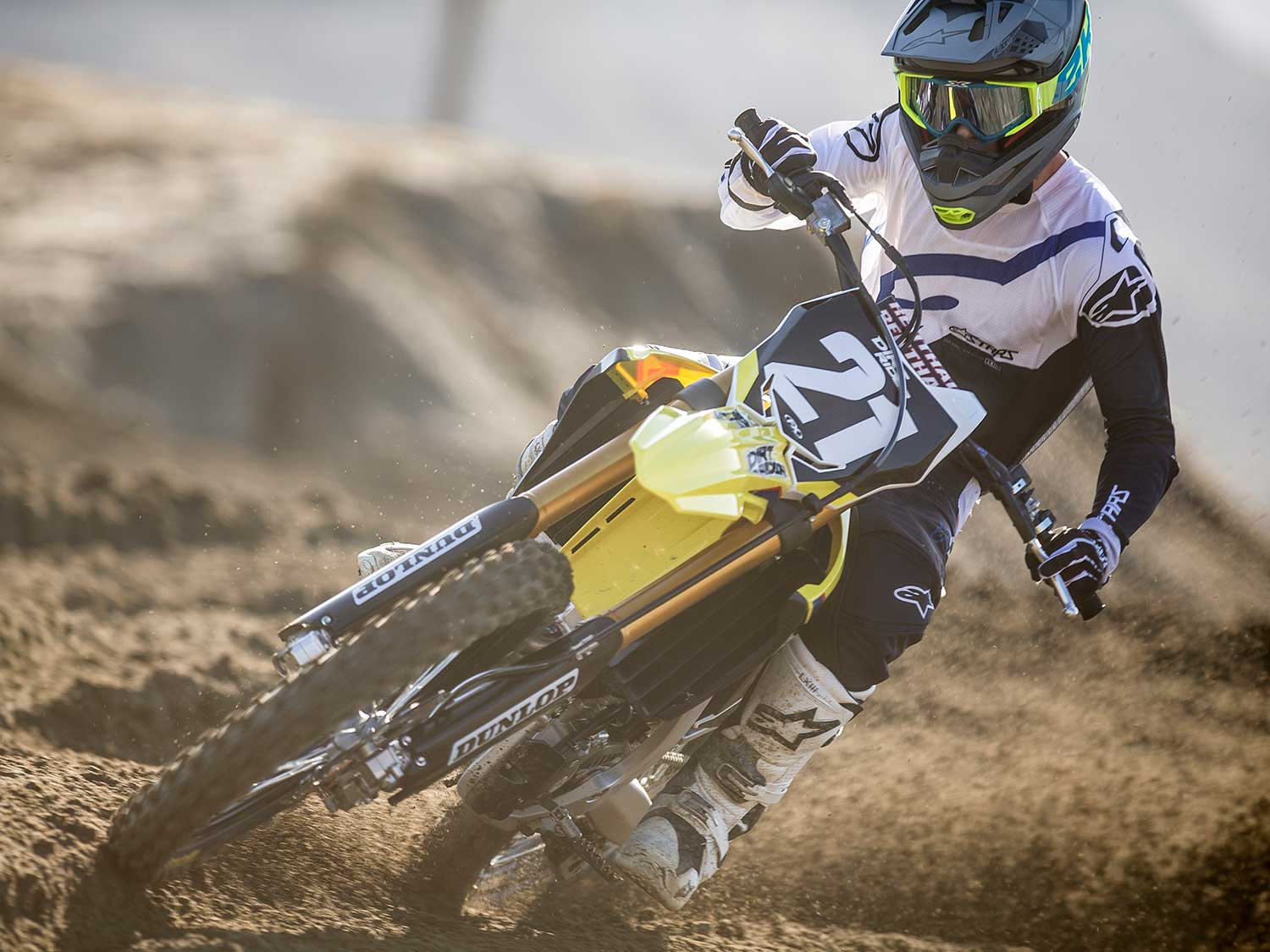 250F MX Shootout: Suzuki RM Z250