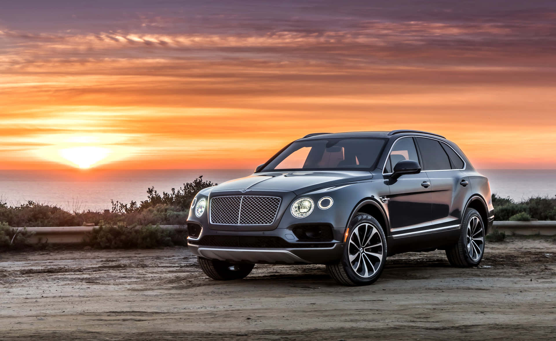 Bentley Bentayga Wallpaper