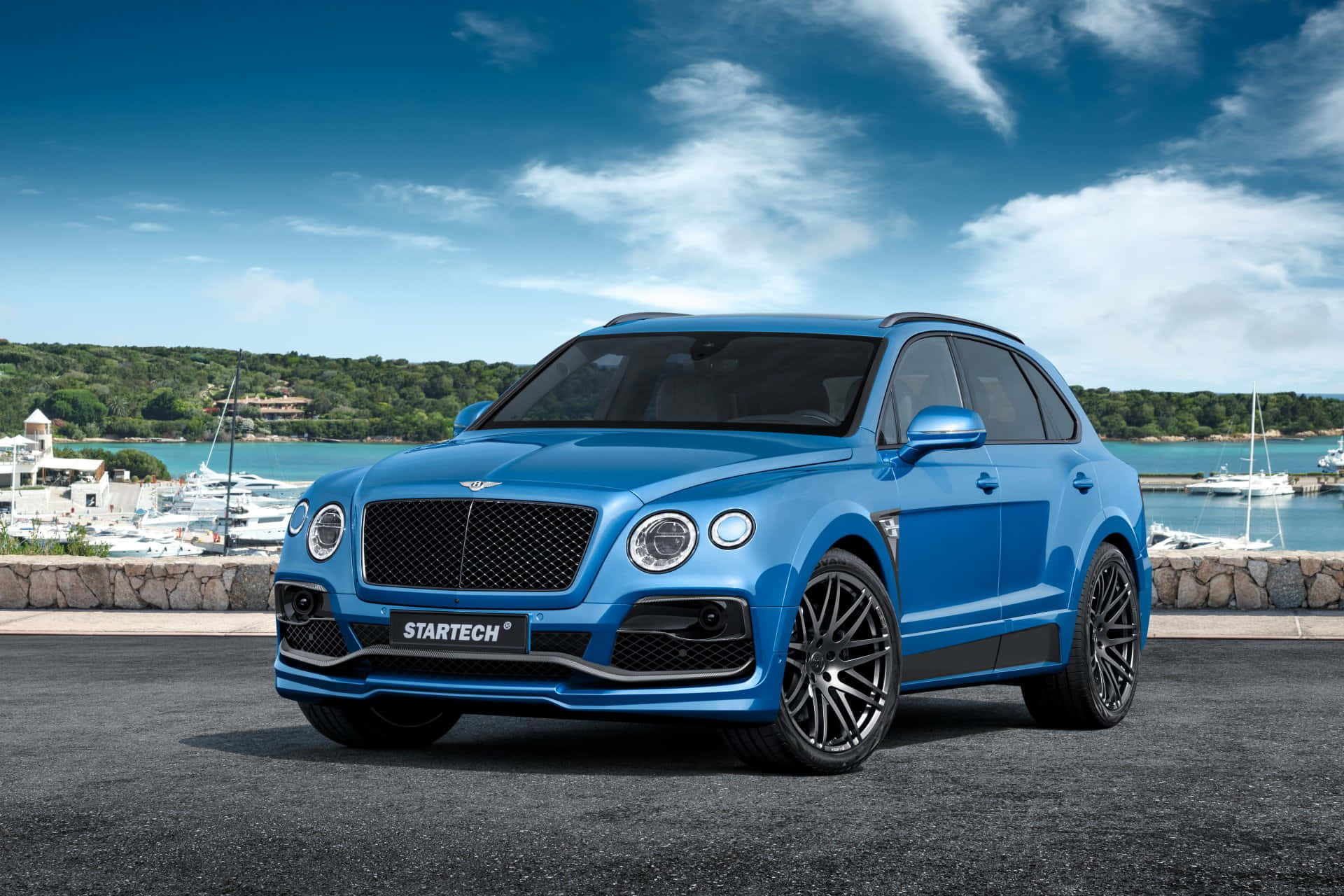 Bentley Bentayga SUV Wallpaper