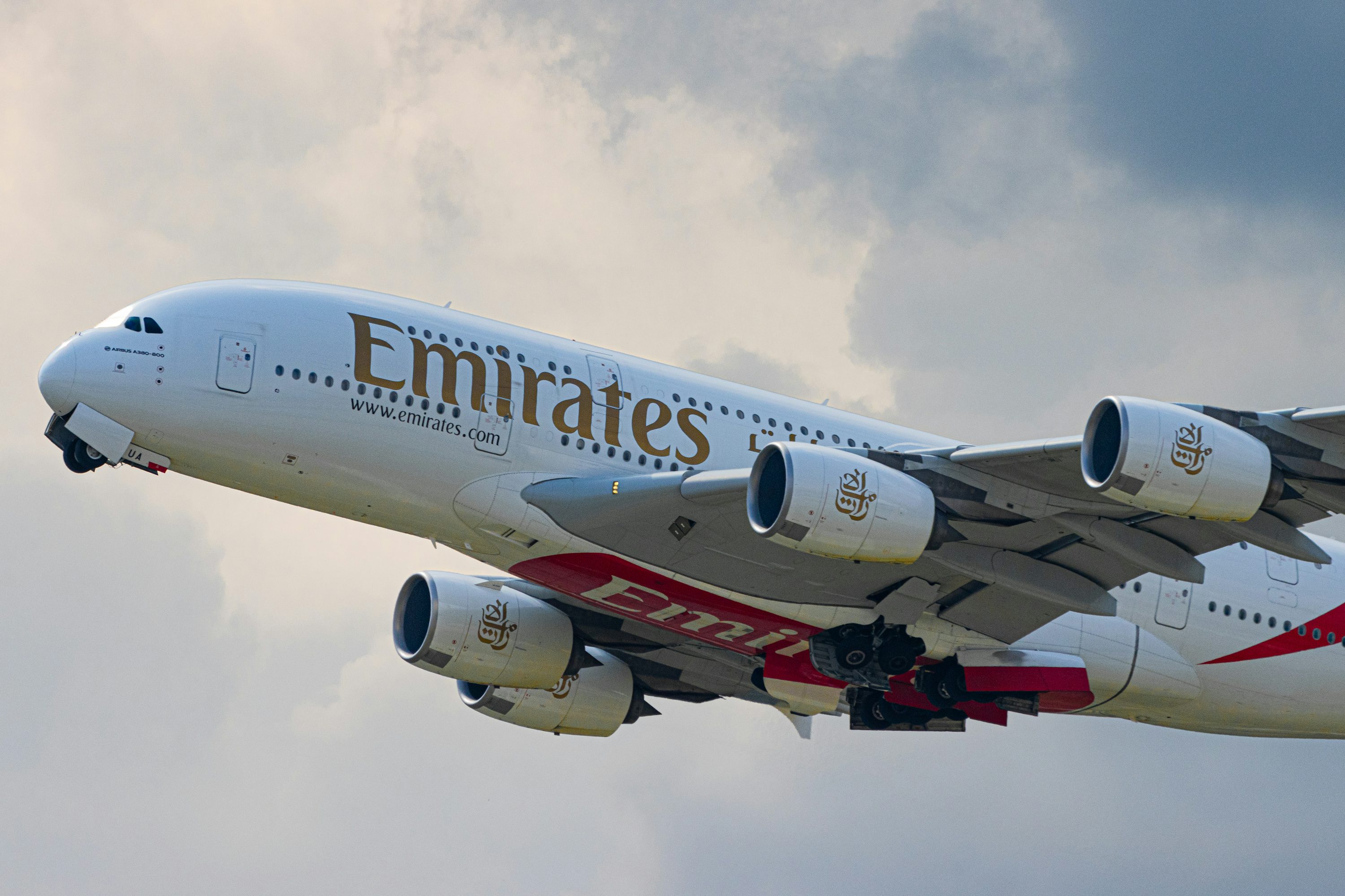 Airbus A380 Picture. Download Free