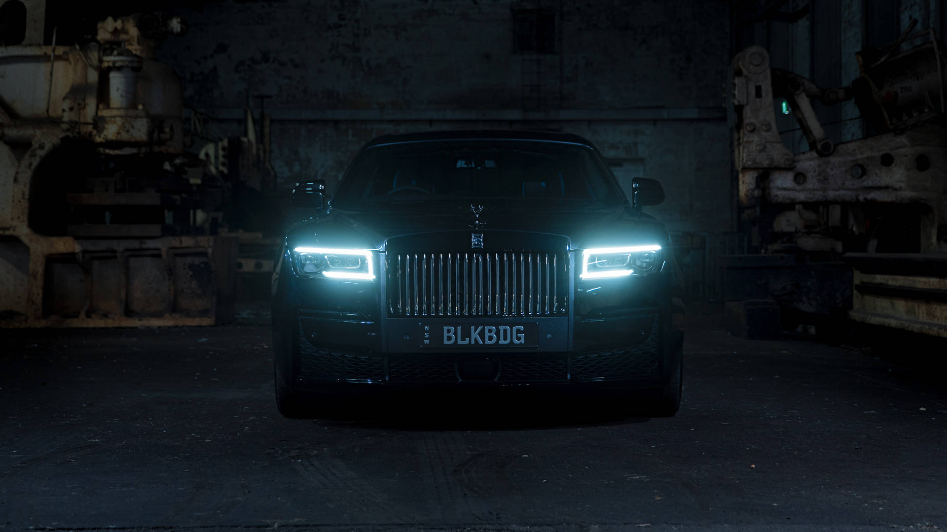 Aesthetic Rolls Royce 4k Car Lights