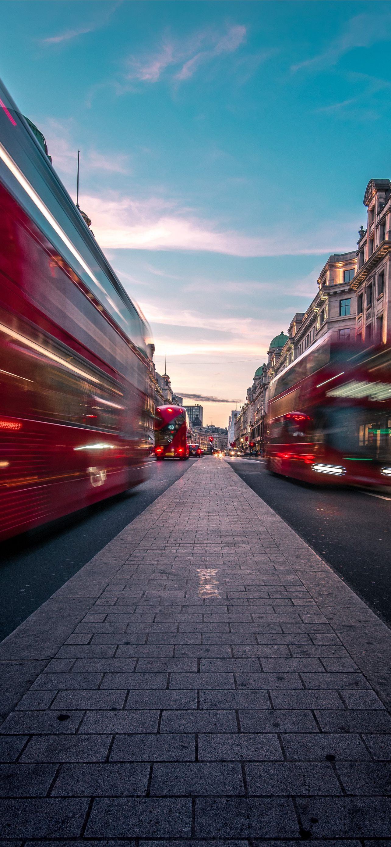 buses speed traffic street london