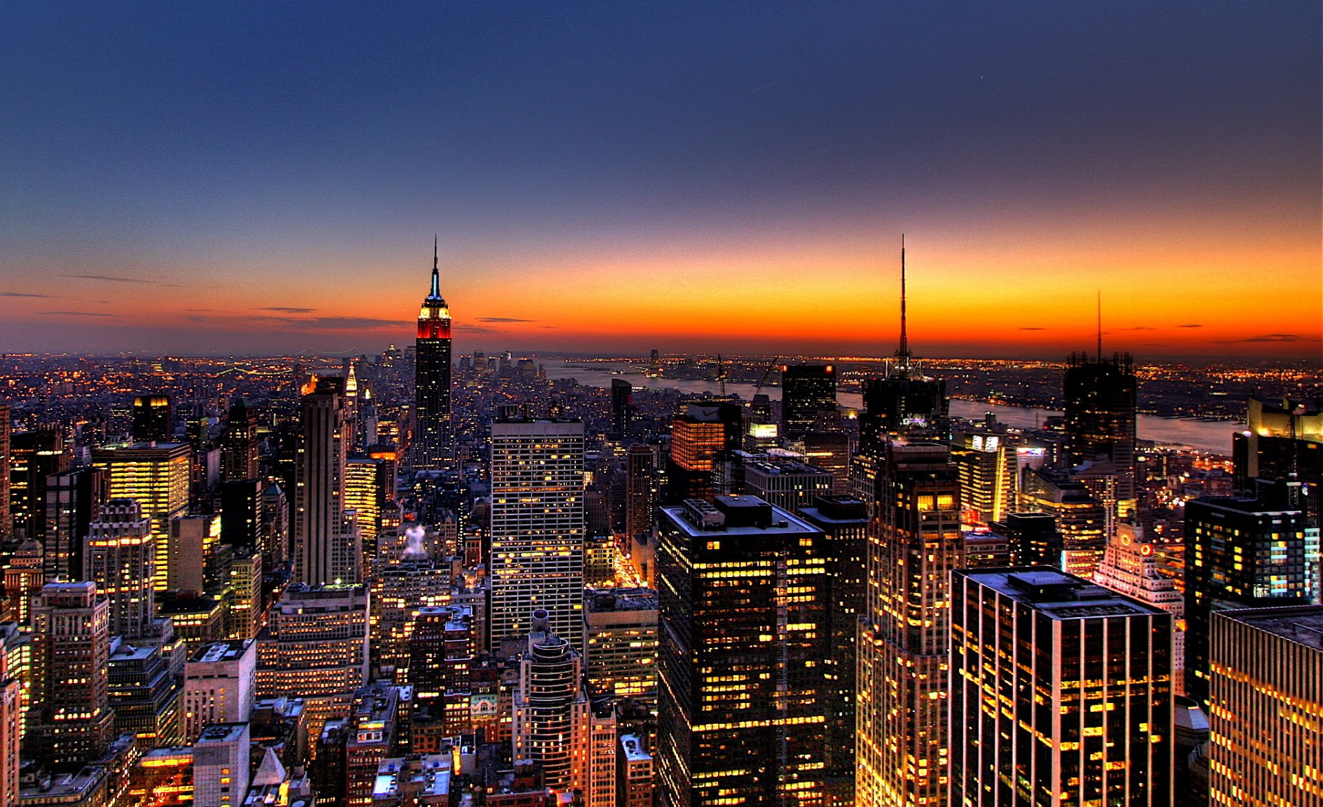 New York Manhattan Nightscape: Stunning HD City Lights at Duskx1249
