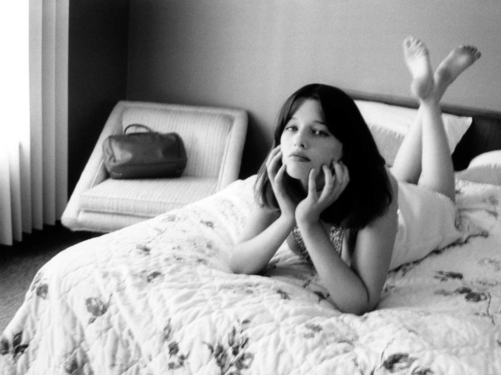 Ever Anderson and Diana Silvers