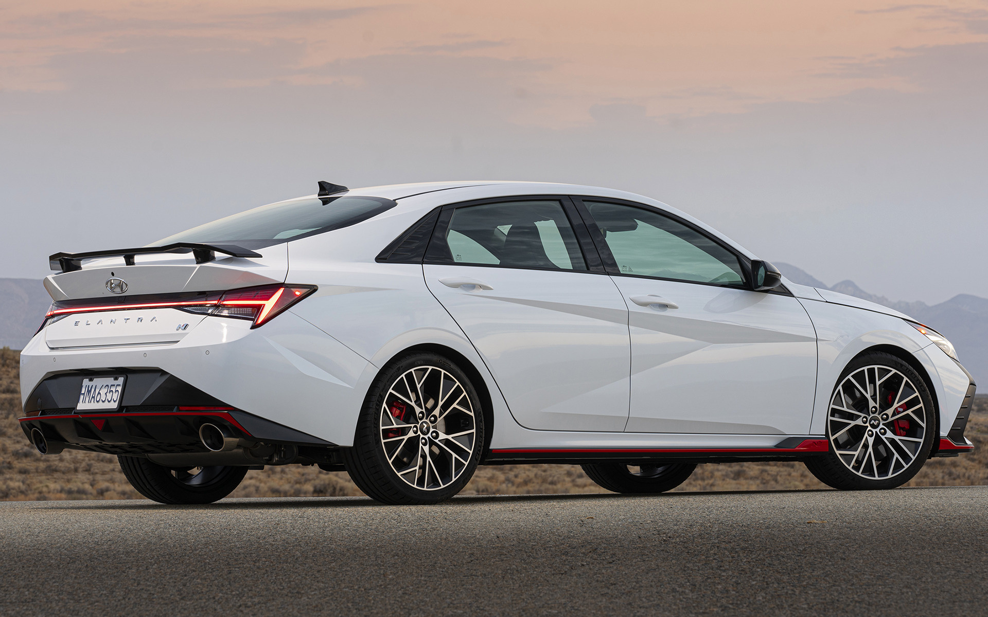 Hyundai Elantra Wallpaper