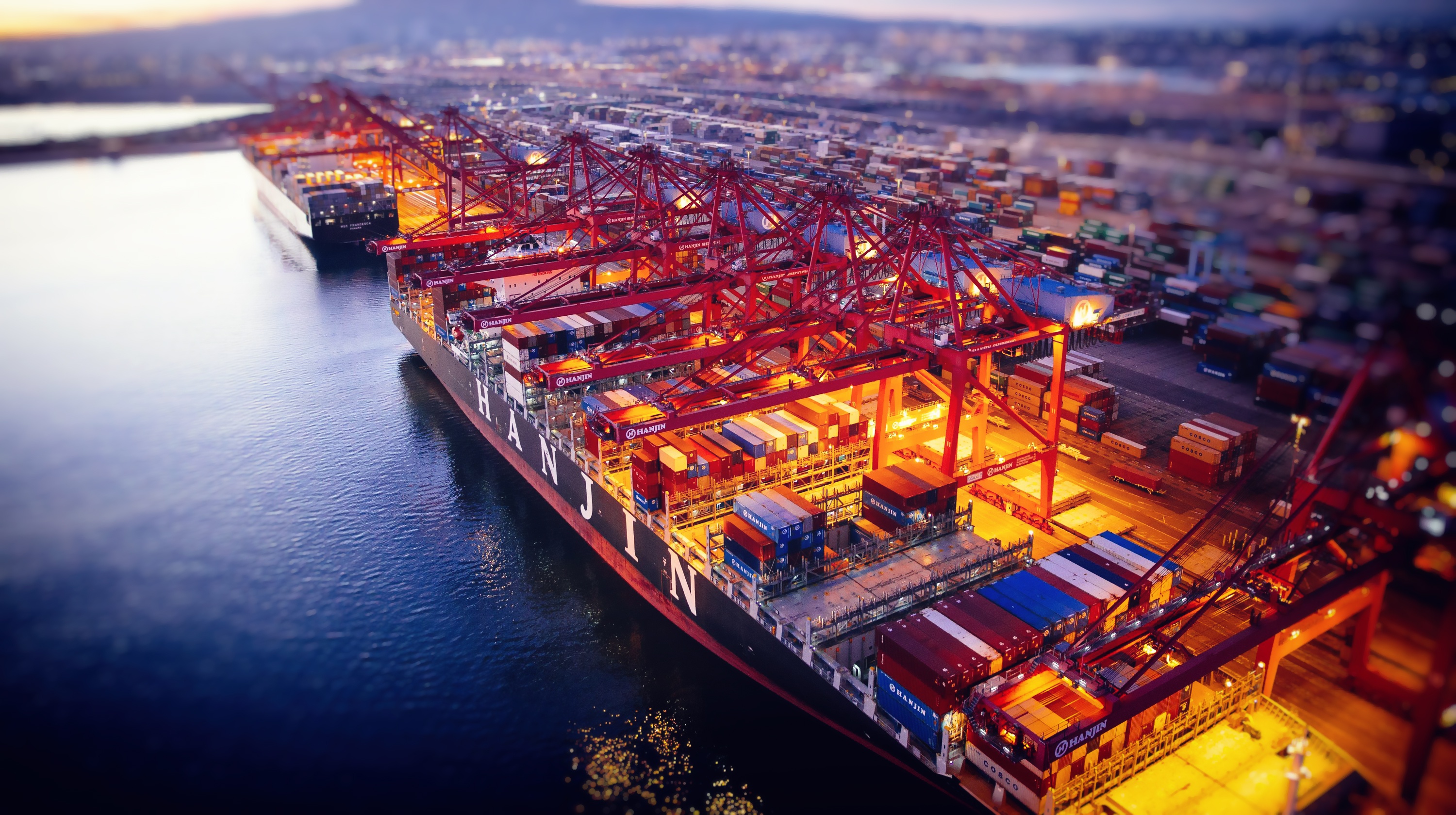 Wallpaper The evening, Port, The ship, A container ship, Cranes, Vessel, Hanjin, Container Ship for mobile and desktop, section другая техника, resolution 3000x1680