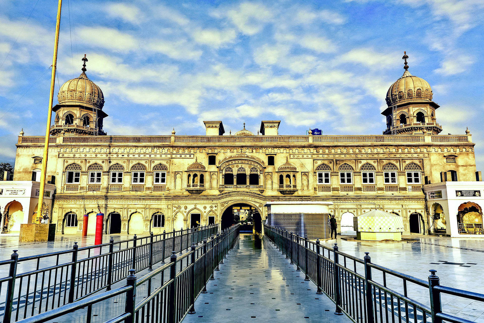 Lahore Picture