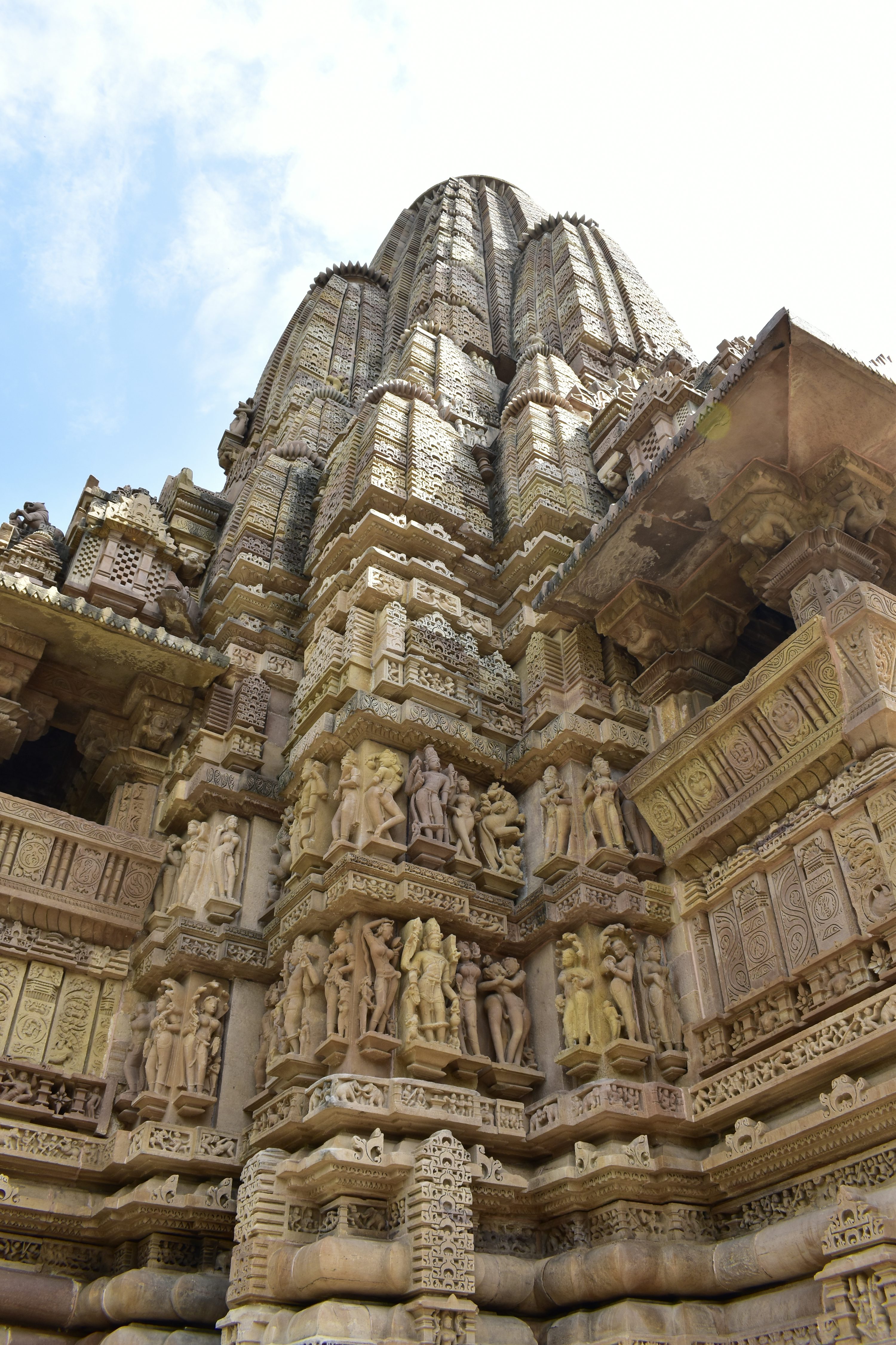 Khajuraho Temple Picture. Download